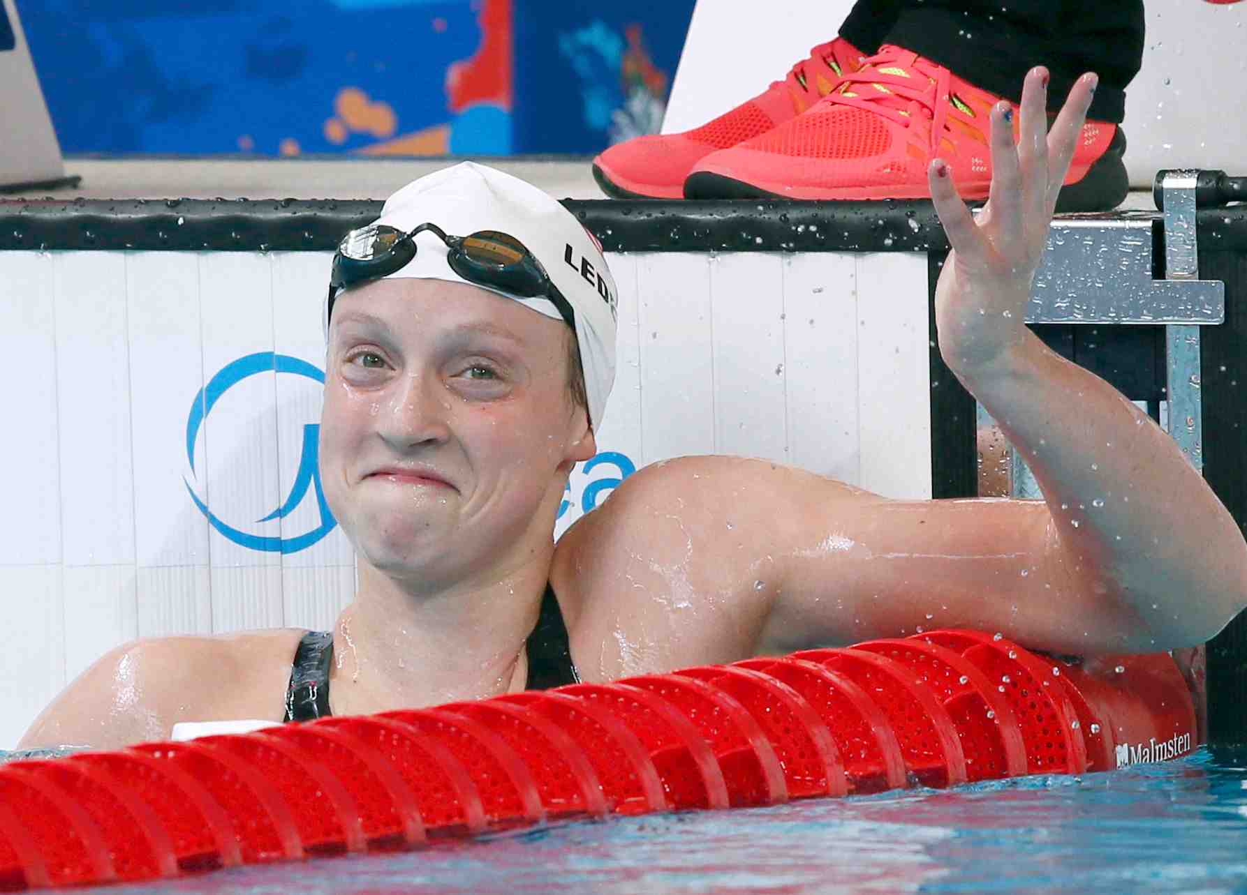 Le record du monde du 1500m pour ledecky... en series !