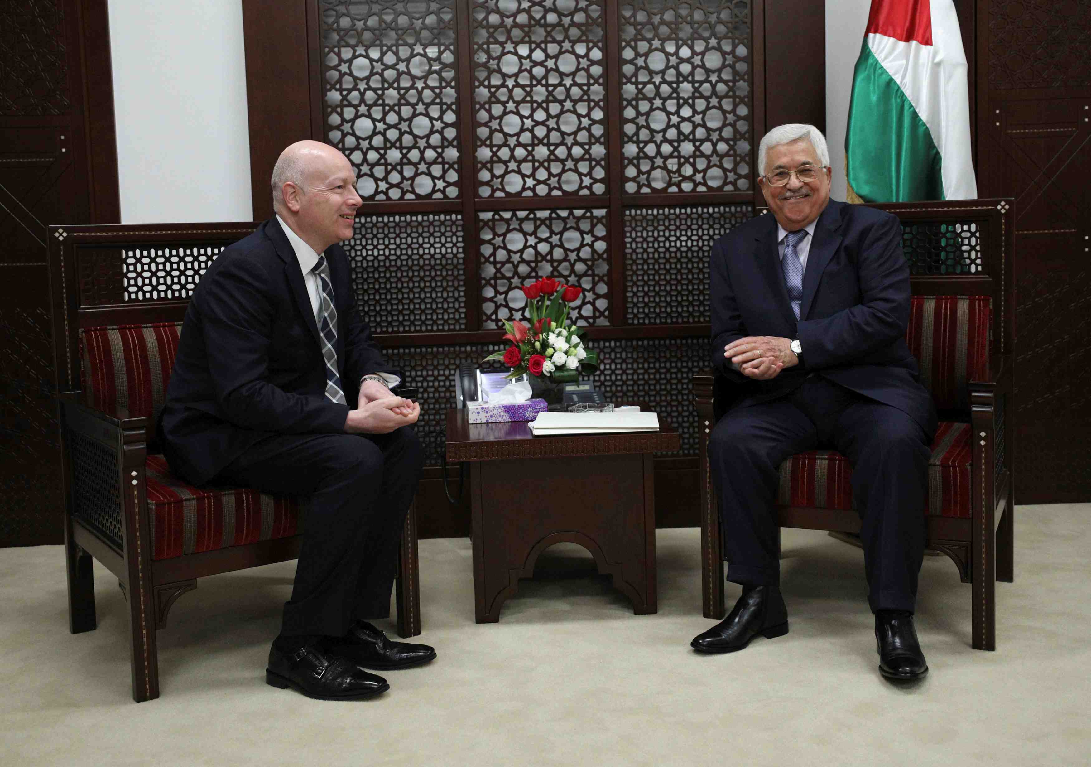 L'emissaire de trump au proche-orient rencontre mahmoud abbas