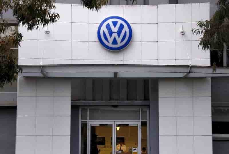 Volkswagen va reduire ses investissements d'un milliard d'euros par an