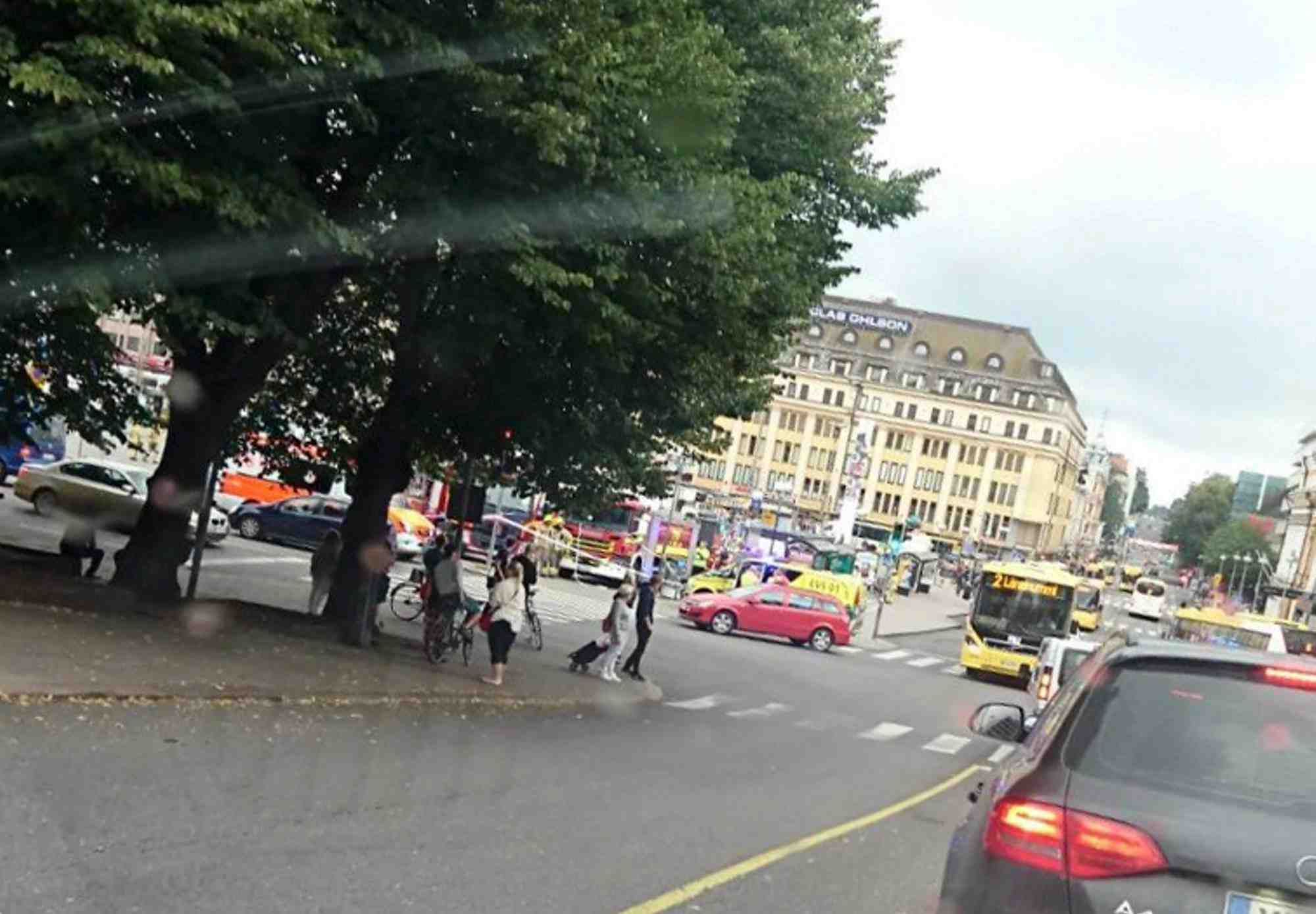 Plusieurs personnes poignardees a turku, en finlande