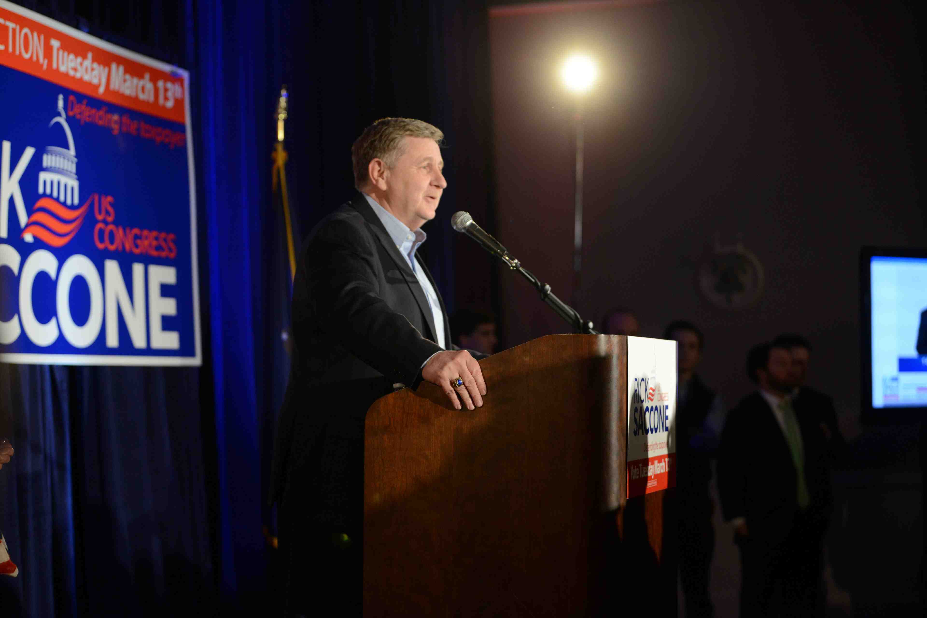 Le candidat republicain reconnait sa defaite en pennsylvanie