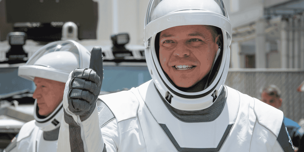 Les astronautes Bob Behnken, au premier plan, et Doug Hurley, qui ont embarqué dans la capsule.