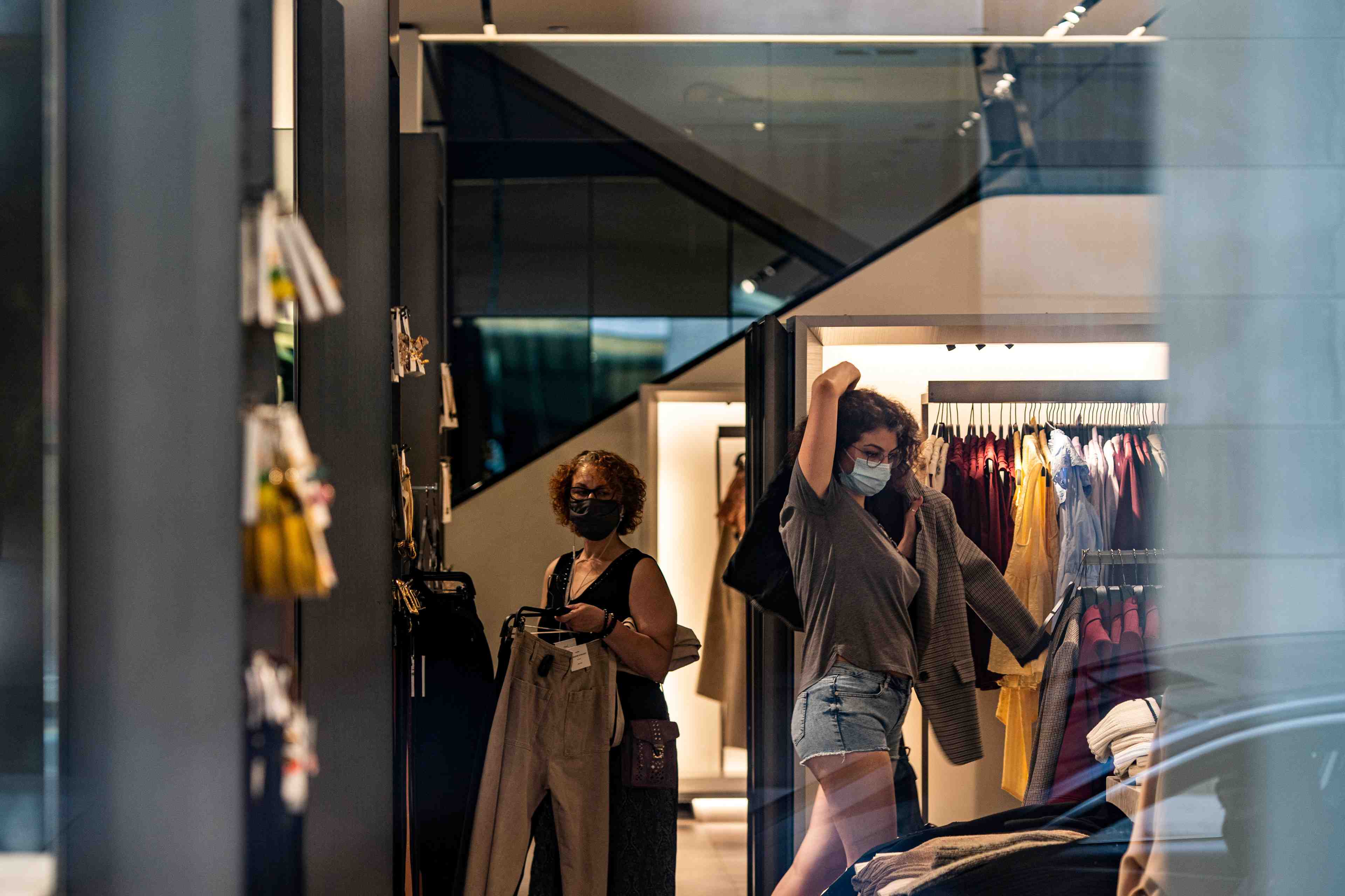 Usa: les ventes au detail plus fortes que prevu en juin