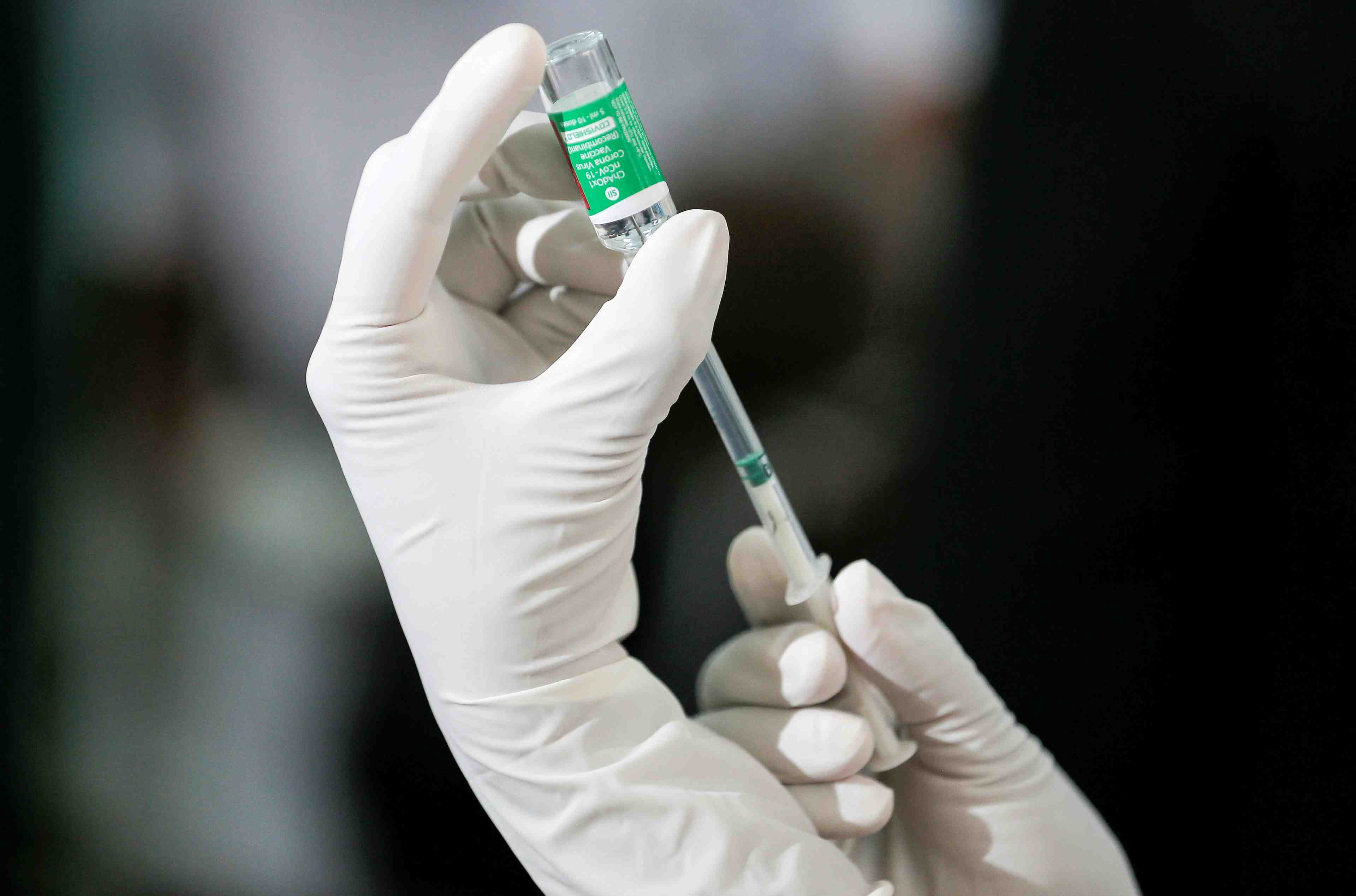 Coronavirus: l'oms approuve l'utilisation en urgence du vaccin d'astrazeneca