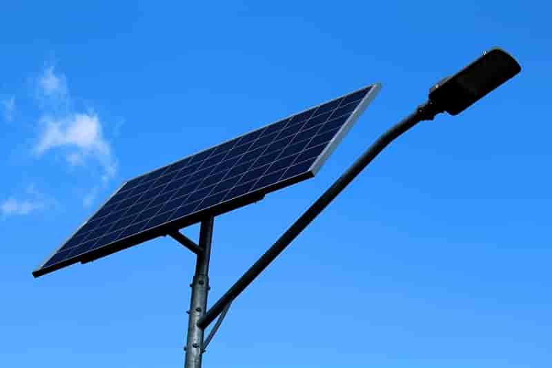 Lampadaire solaire