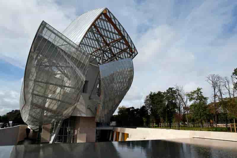 La fondation Vuitton ancre la marque du groupe LVMH à Paris
