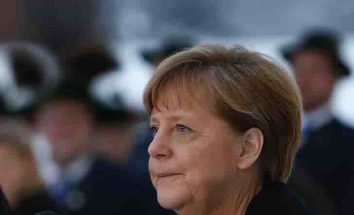 Merkel dissocie les negociations avec berne et londres sur l'ue