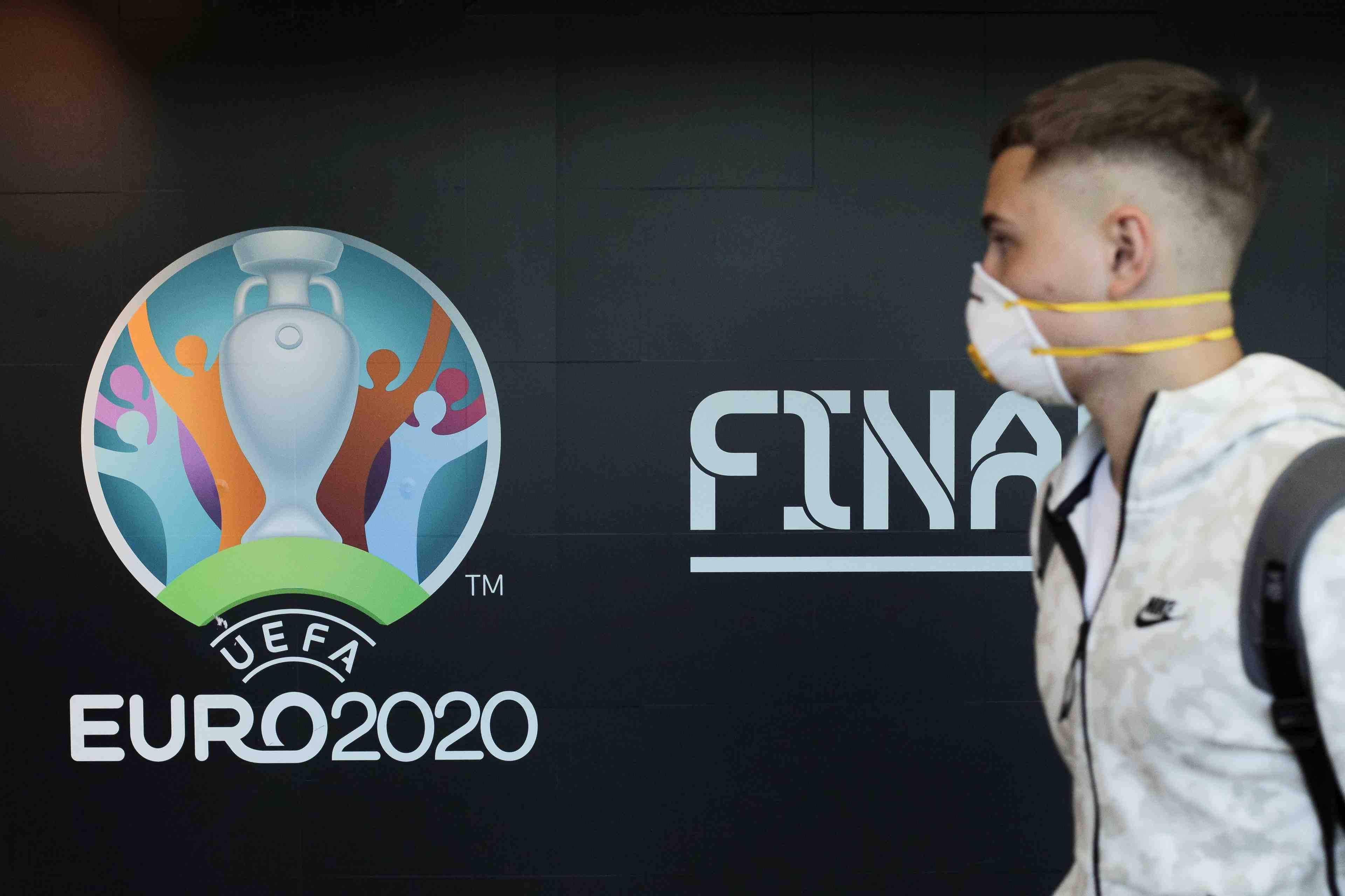 Coronavirus: l'uefa confirme le report de l'euro de football de 2020 a 2021