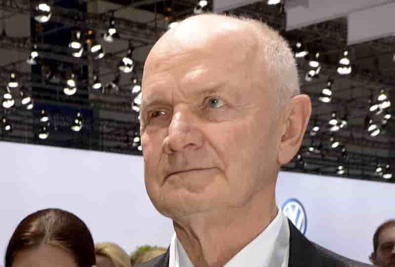 Piech a cede l'essentiel de ses titres porsche se a son frere