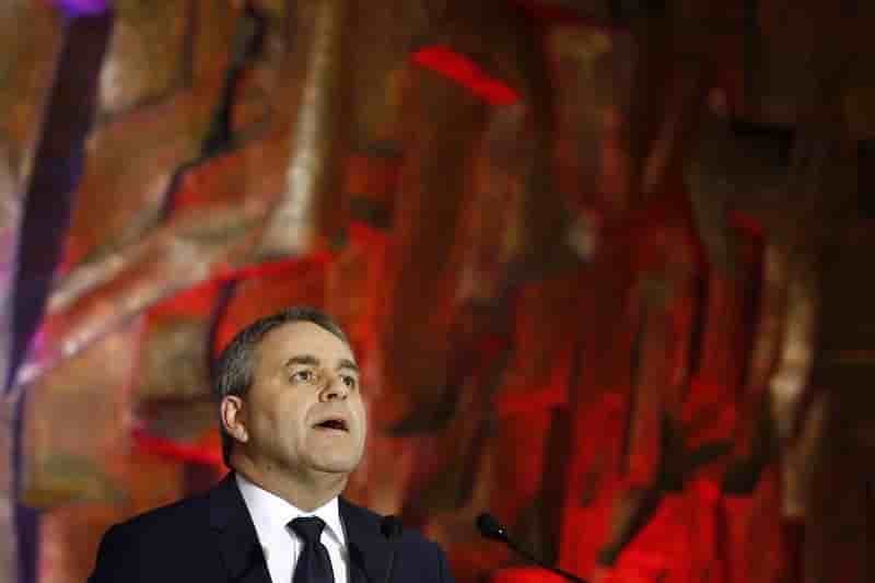 Xavier bertrand n'est plus candidat a la primaire pour 2017