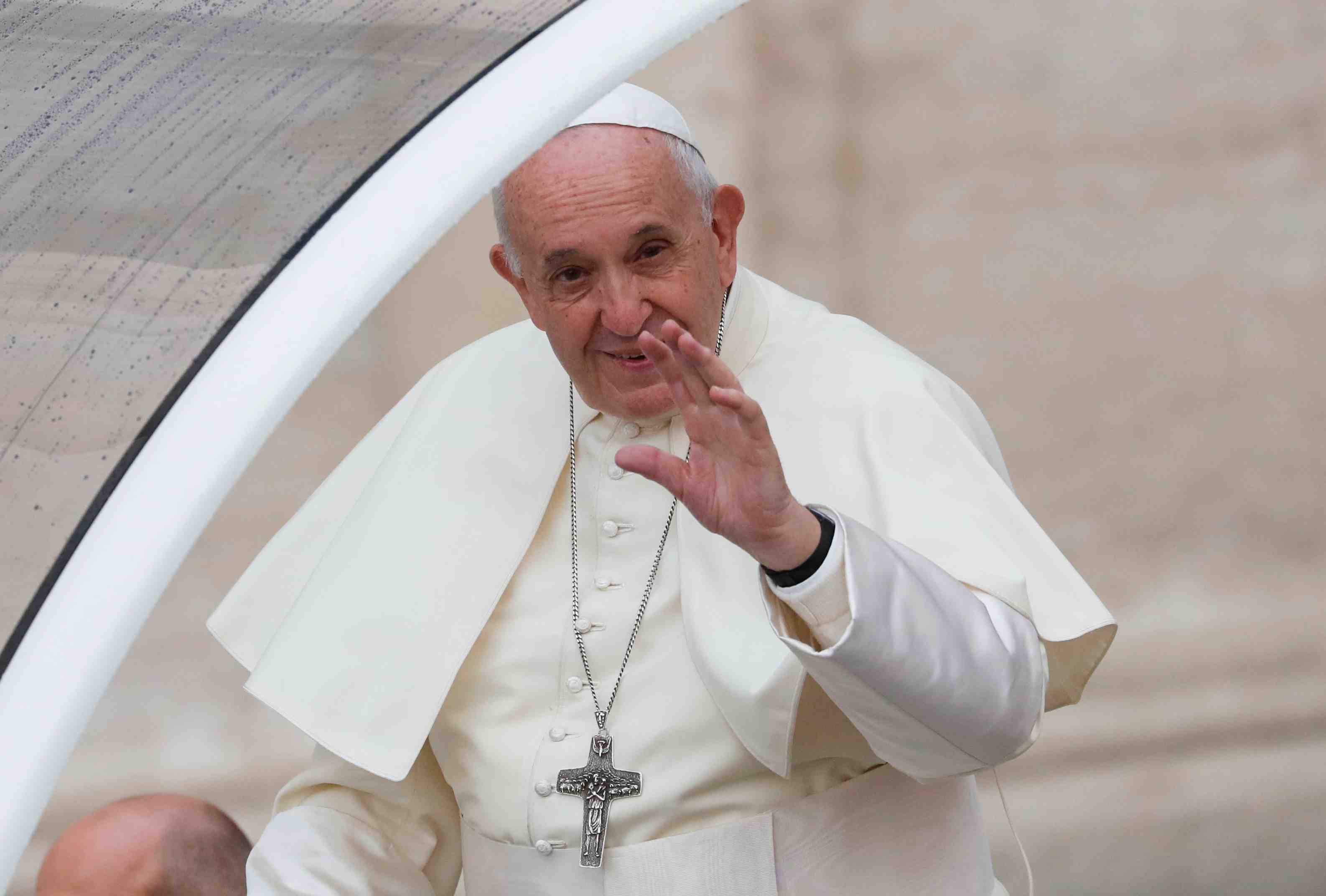 Le pape francois nomme le remplacant du cardinal george pell