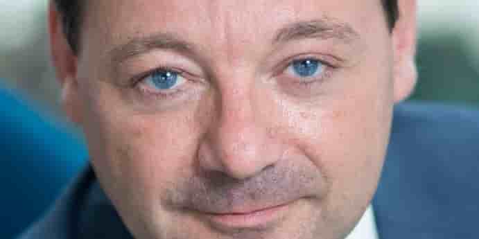Comme l'écrit Eric Groven, "chacun pourra méditer ce vers célèbre des Epîtres du poète latin Horace, écrit 17 ans avant JC : « La patience rend tolérable ce que l'on ne peut empêcher »."