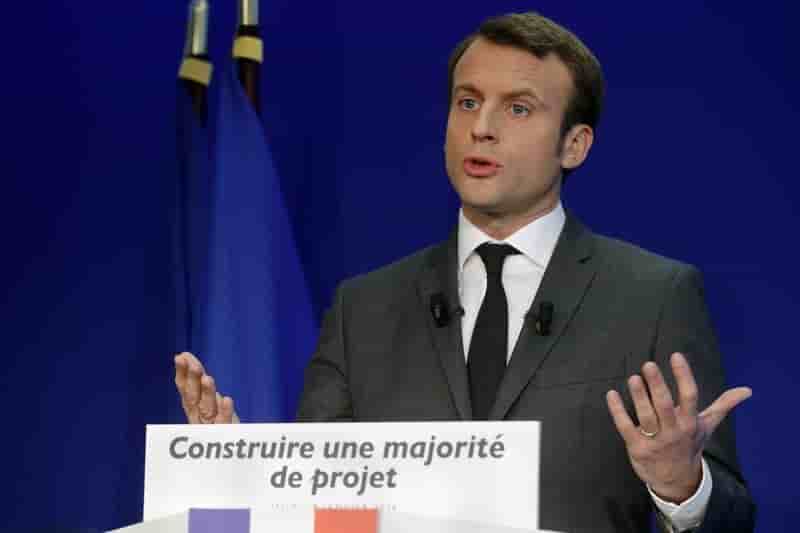 Macron denonce le decret de trump sur les refugies