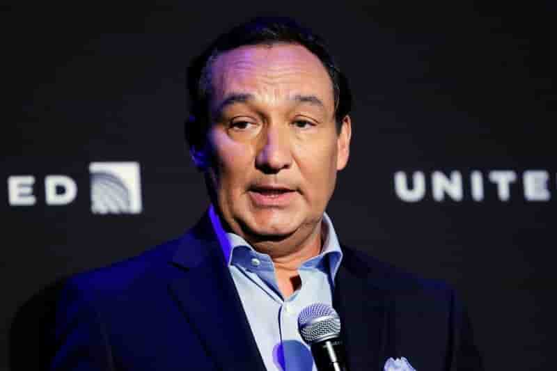 United: le dg prive de la presidence apres l'evacuation forcee
