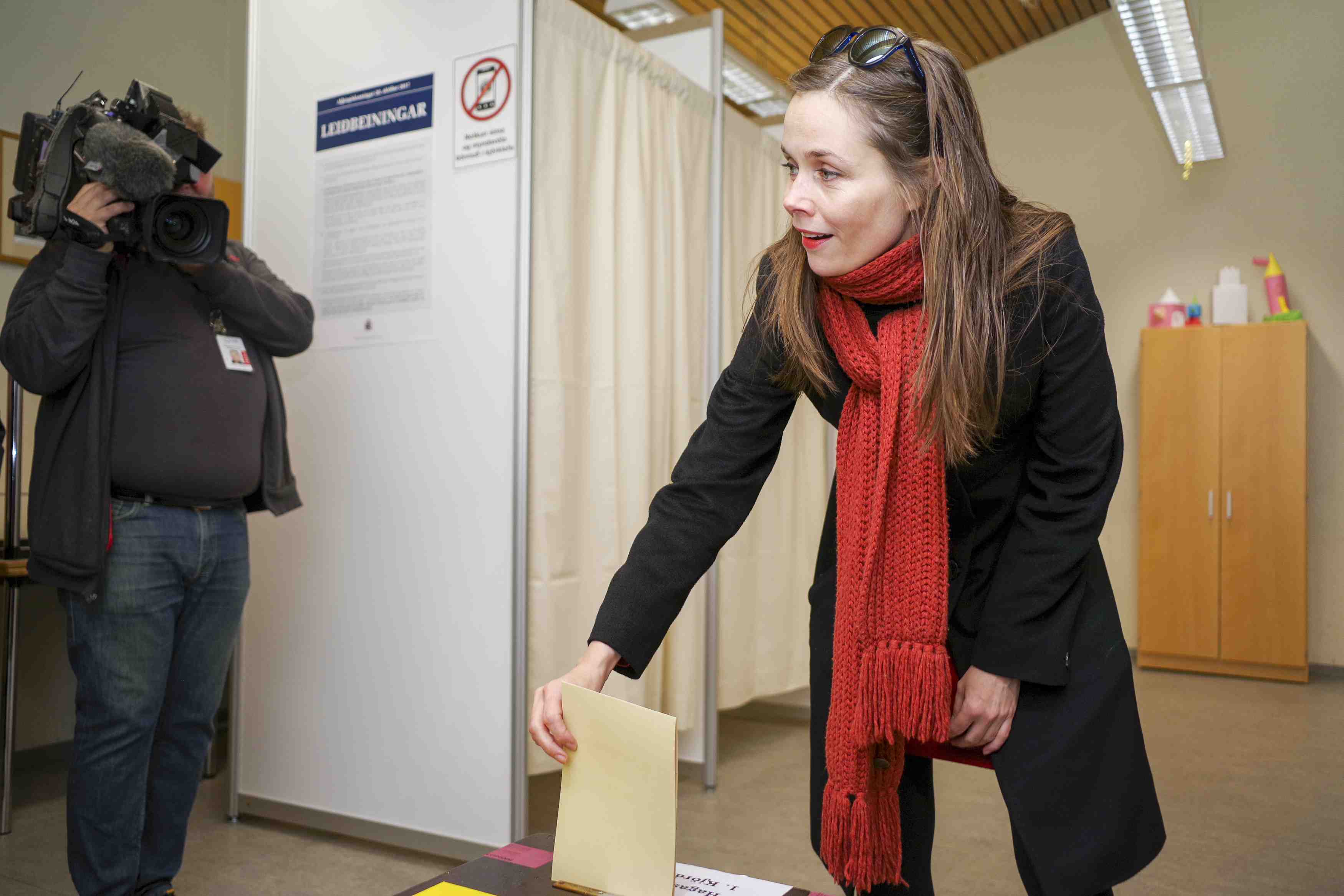 L'opposition de gauche invitee a former un gouvernement en islande