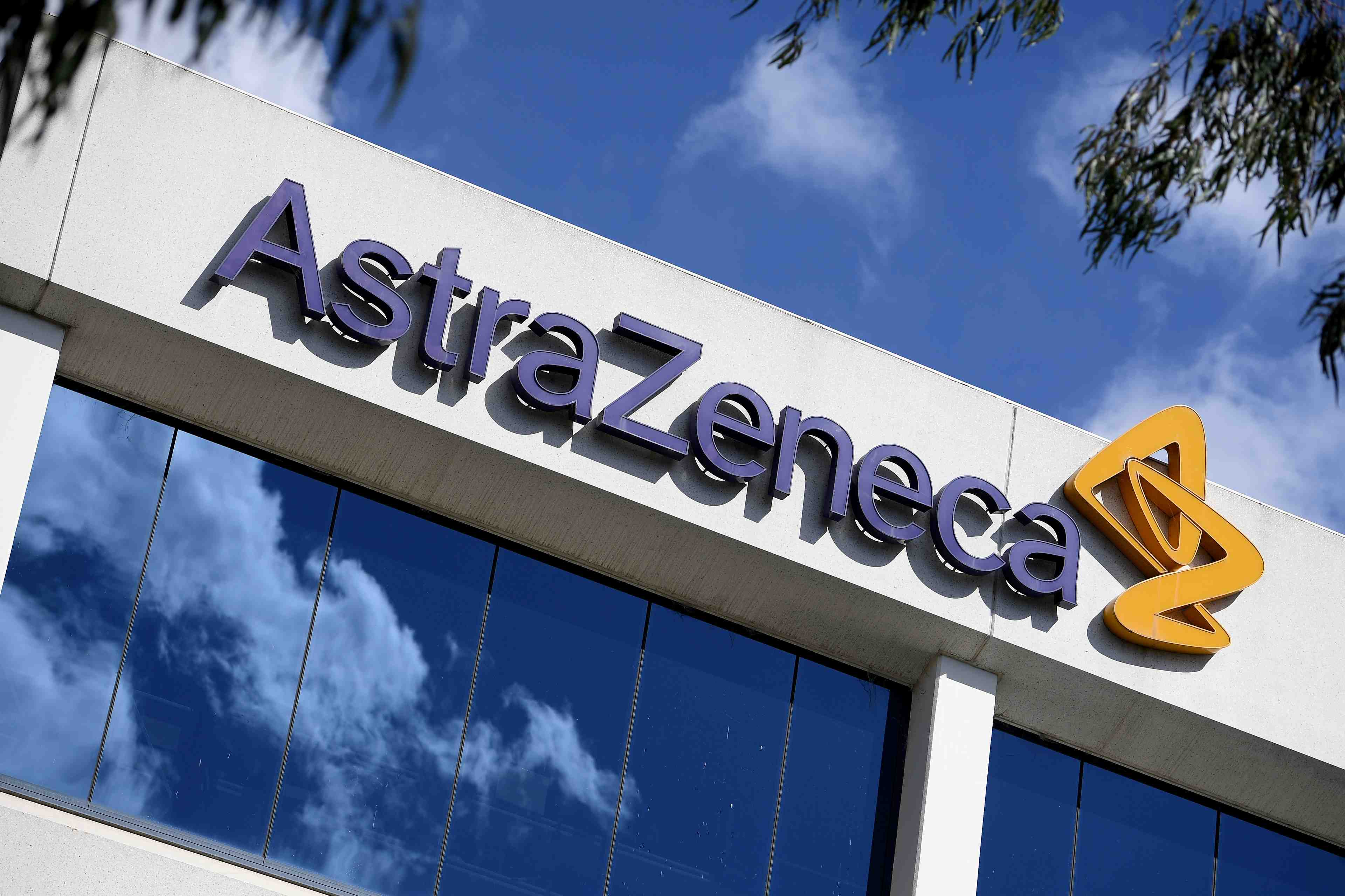 Coronavirus: feu vert russe a la 3e phase des essais du candidat-vaccin d'astrazeneca