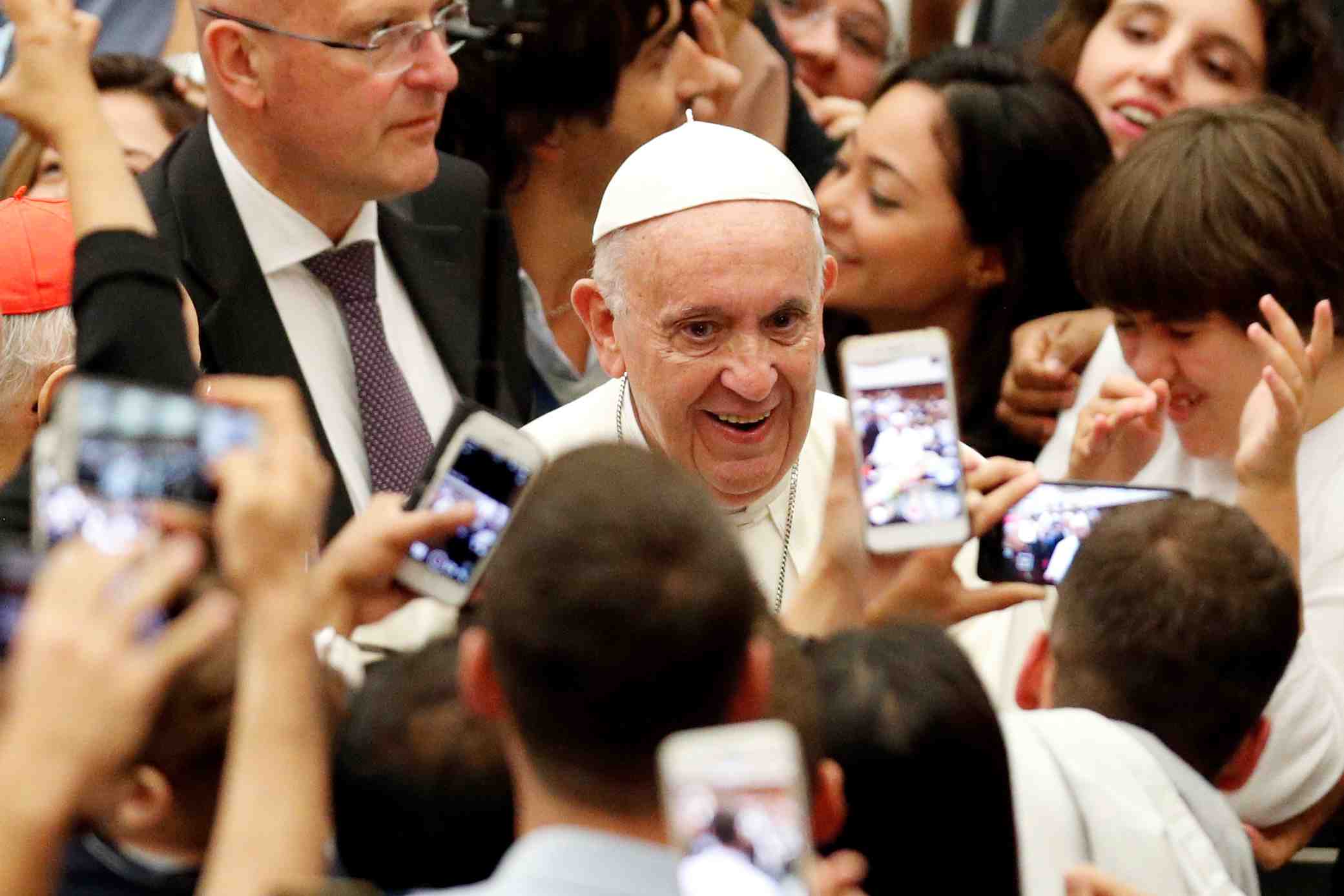 Mccarrick: le pape ordonne une "enquete approfondie" sur les archives au vatican