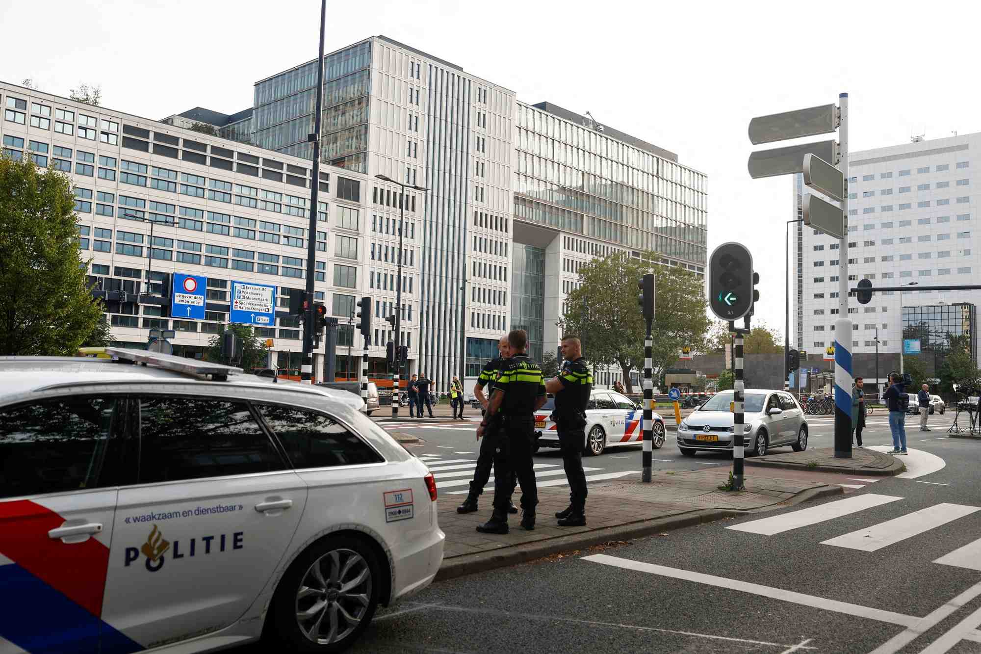 Zone securisee apres une fusillade a rotterdam