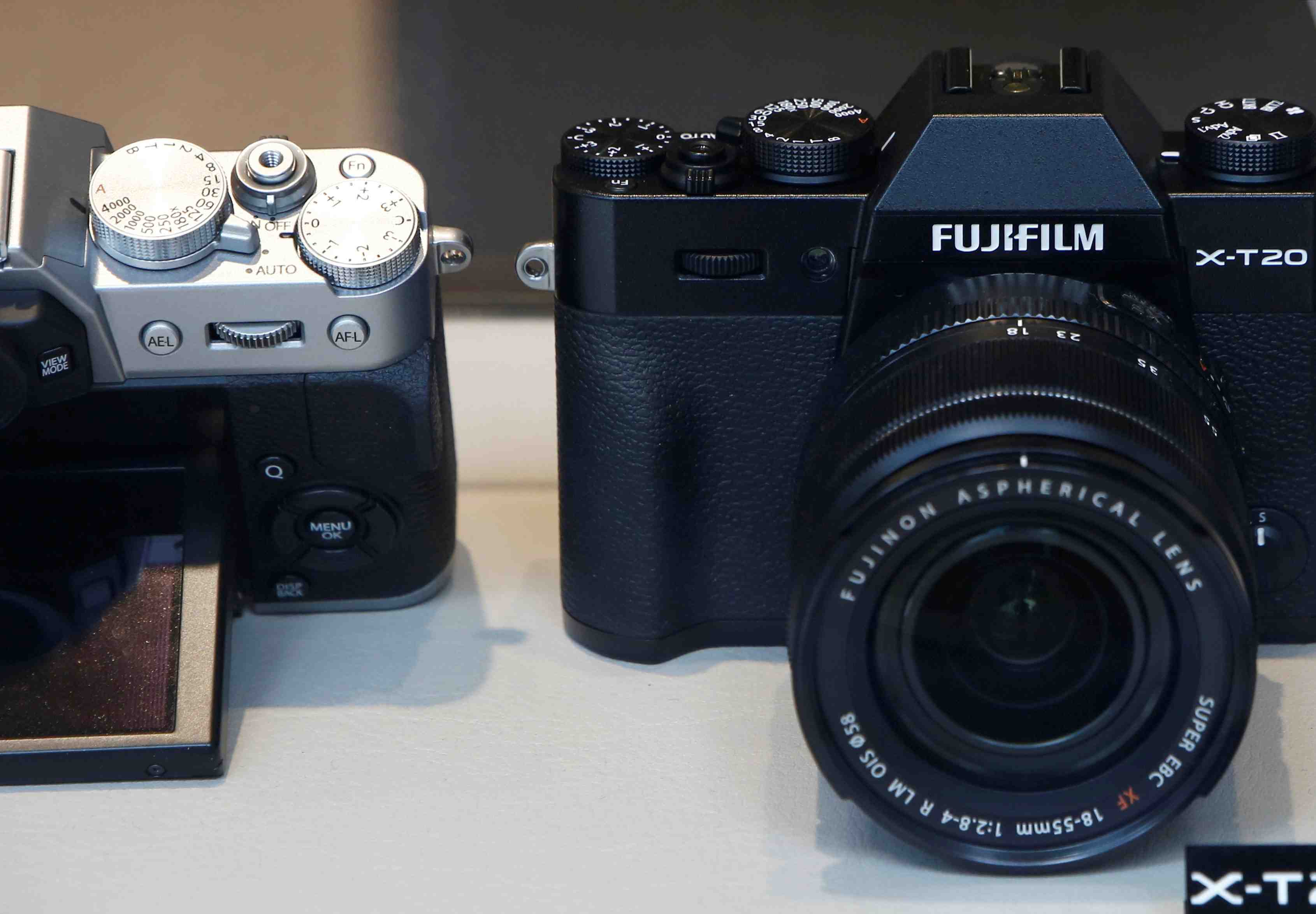 Fujifilm: impact d'irregularites comptables revu en hausse