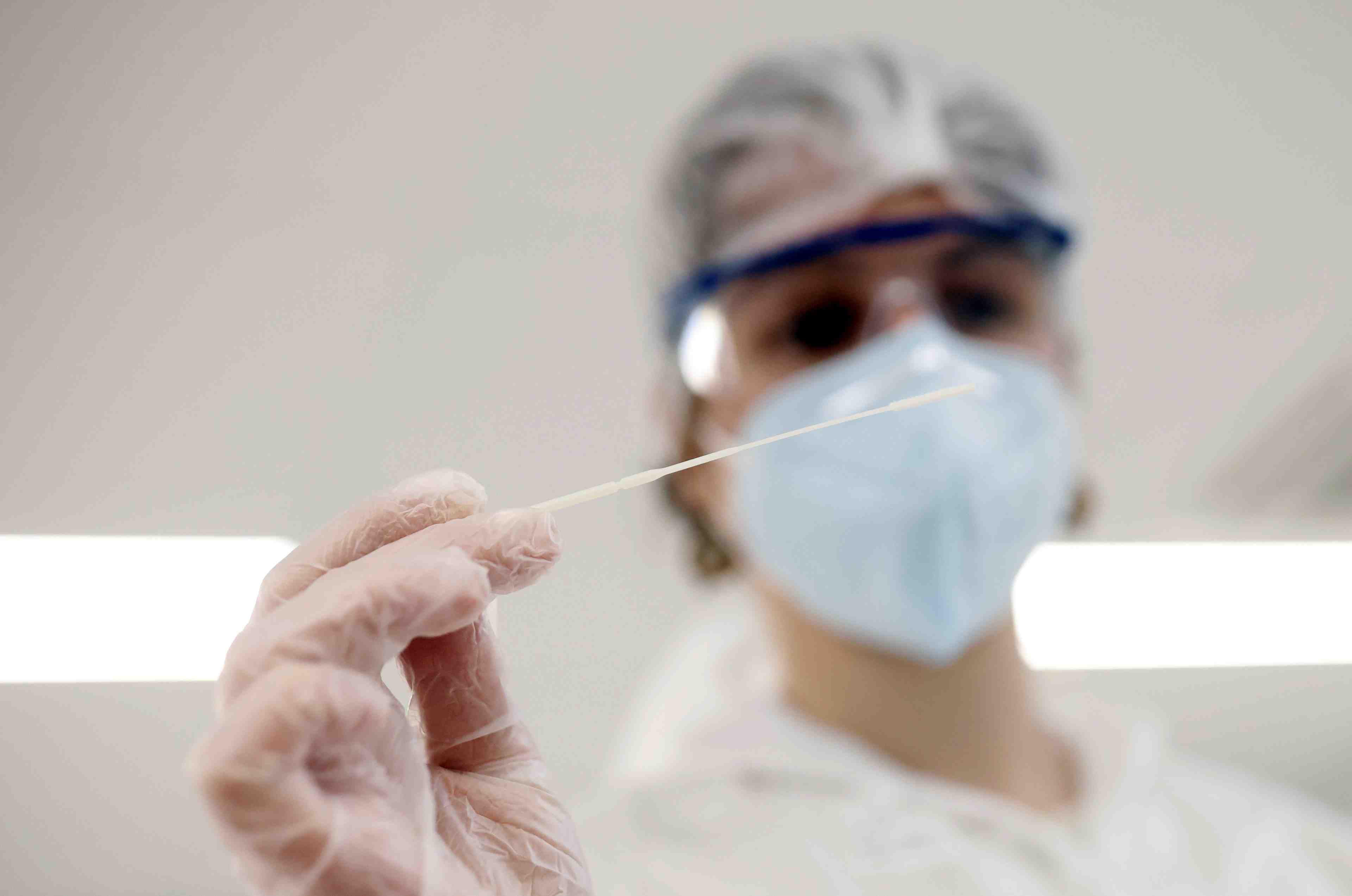 Coronavirus: la france franchit le seuil des 60.000 morts