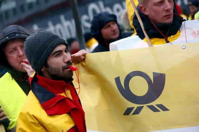 Greve suspendue chez deutsche post jusqu'aux negociations