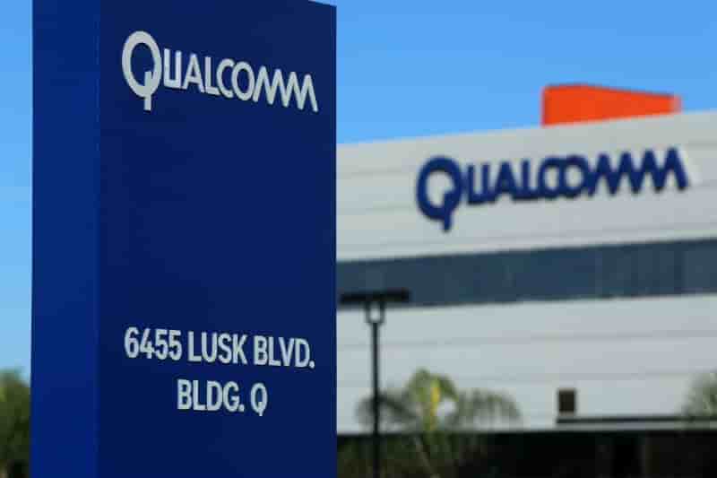 Broadcom releve son offre a plus de 121 milliards de dollars sur qualcomm