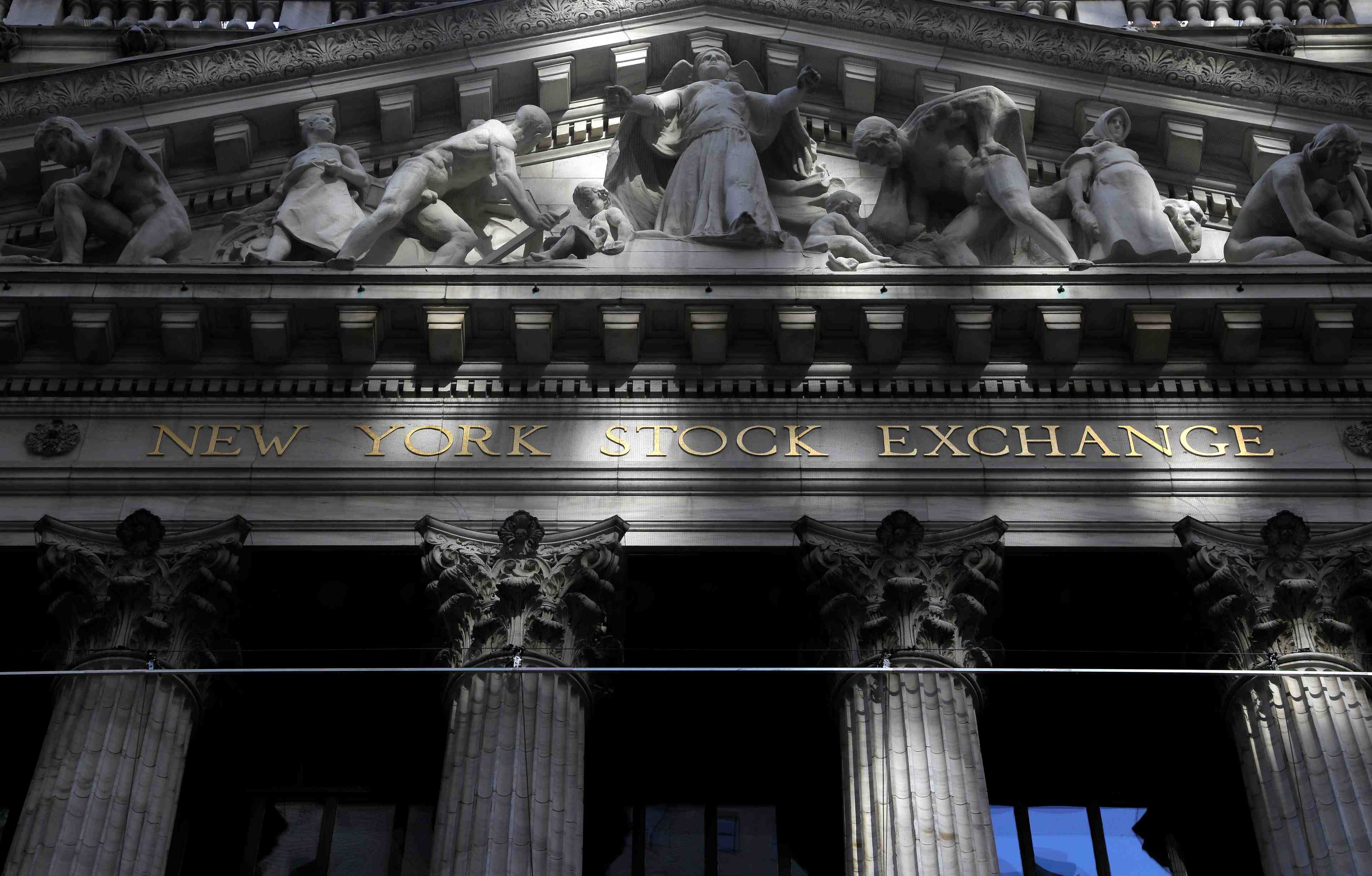 Wall street ouvre en ordre disperse