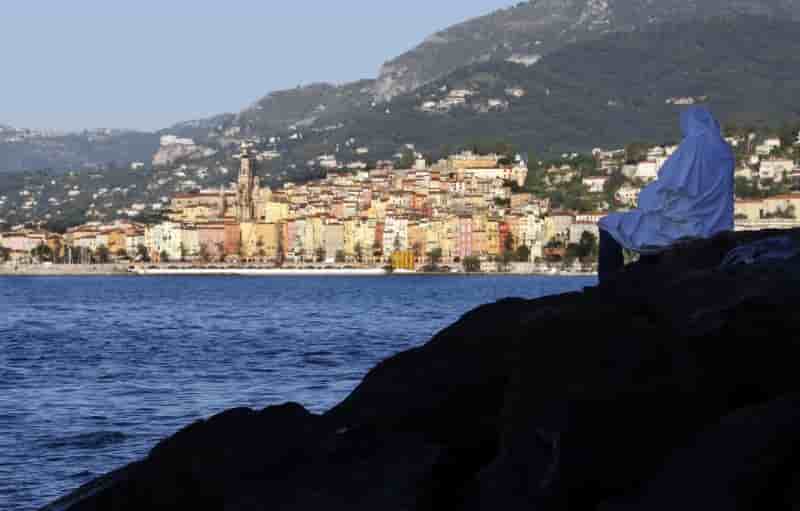 A vintimille, les migrants revent de passer en france