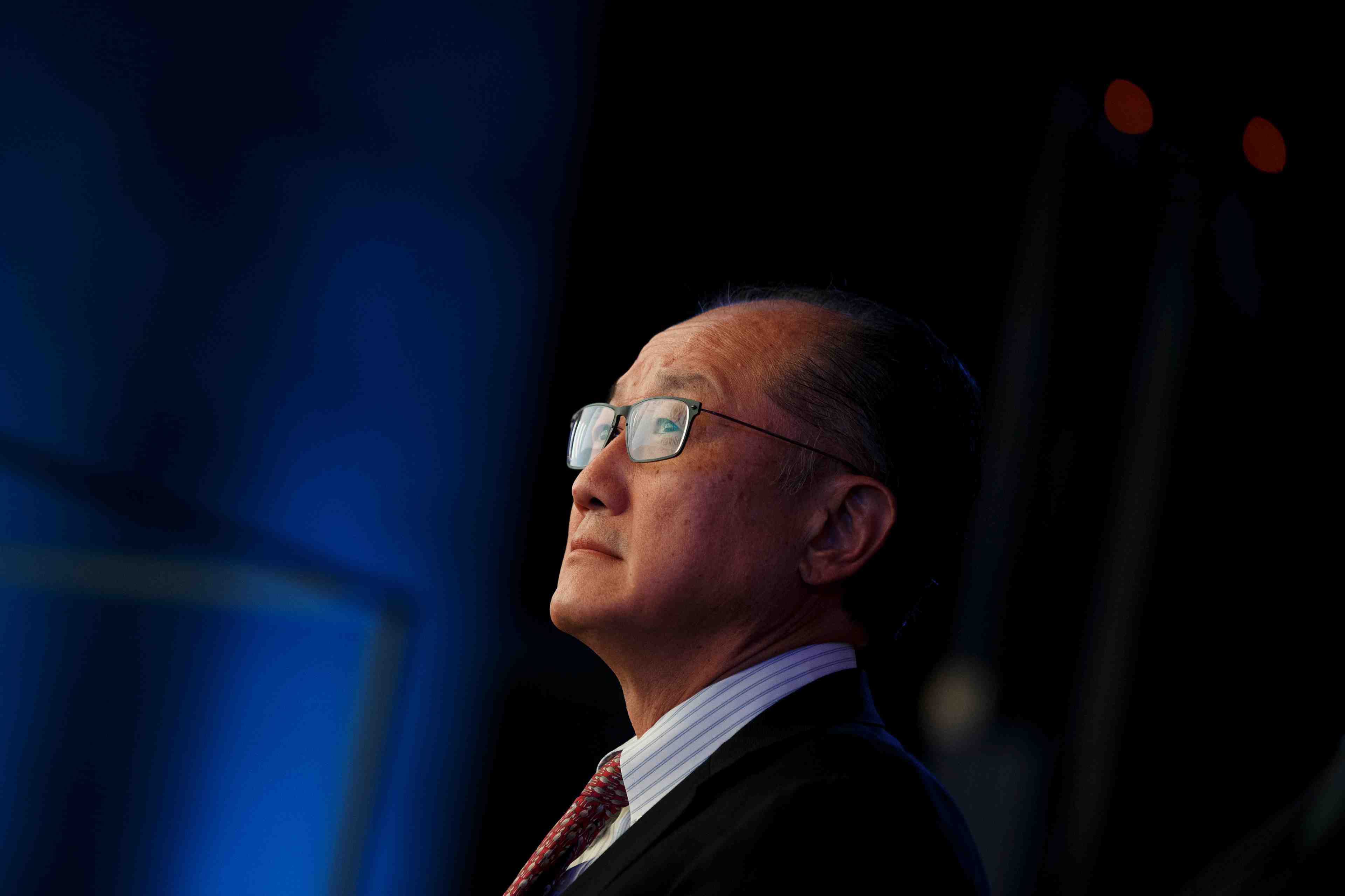 Demission du president de la banque mondiale, jim yong kim