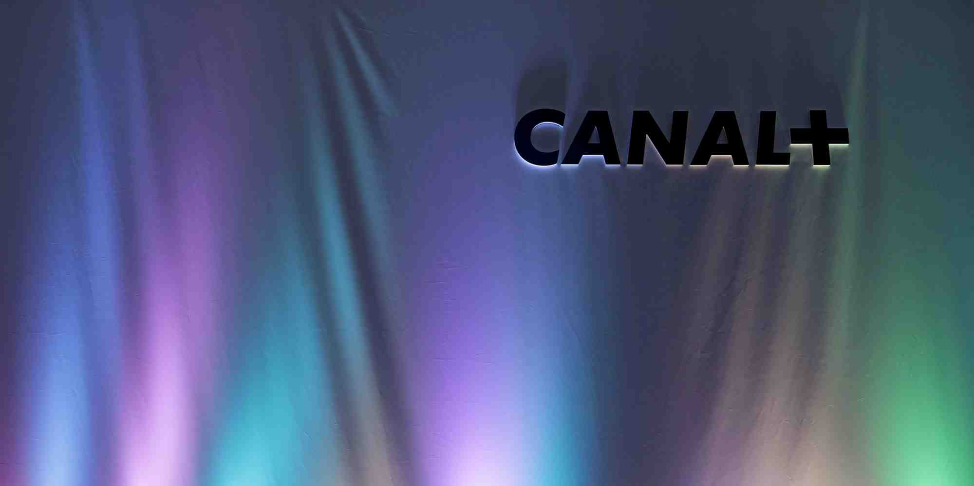 Canal+ va commercialiser disney+ en france a partir de fin mars, selon les echos