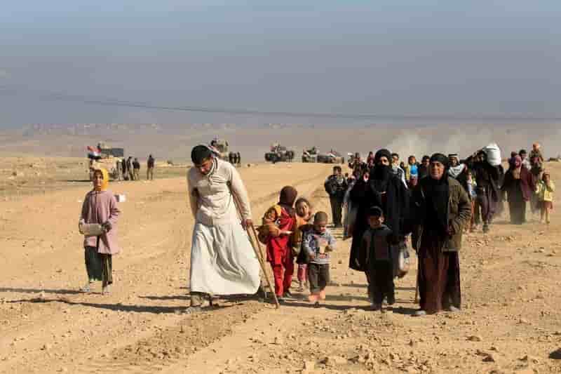 L'armee irakienne avance dans mossoul, les civils fuient