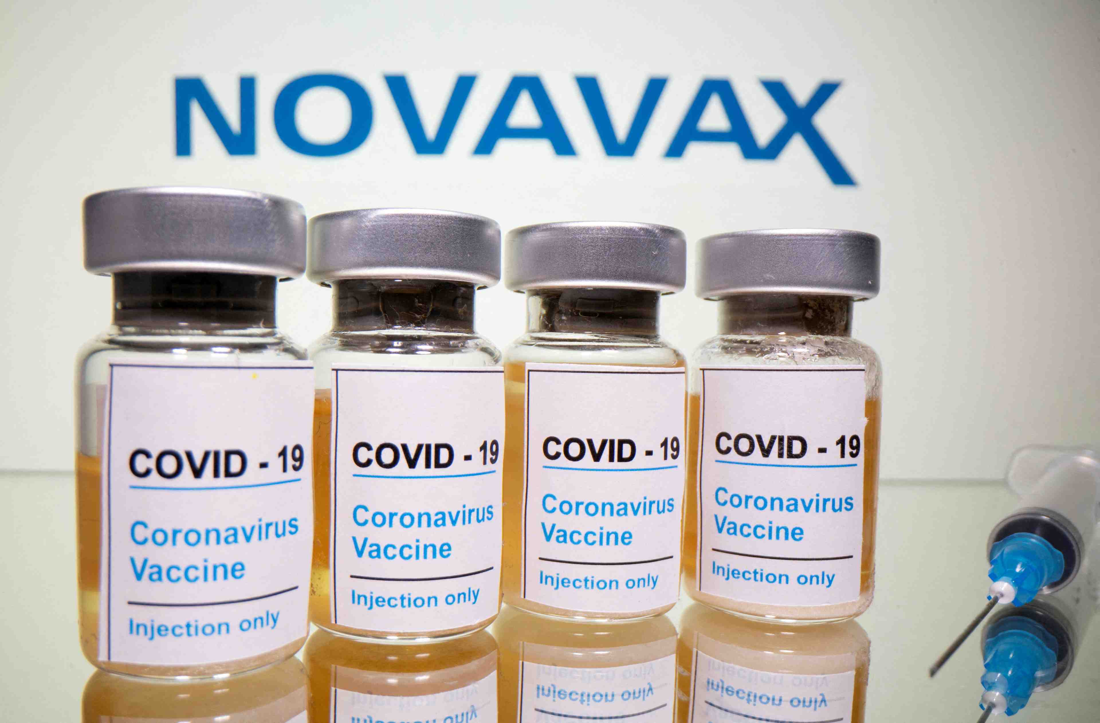 Coronavirus: feu vert europeen au vaccin anti-covid-19 de novavax