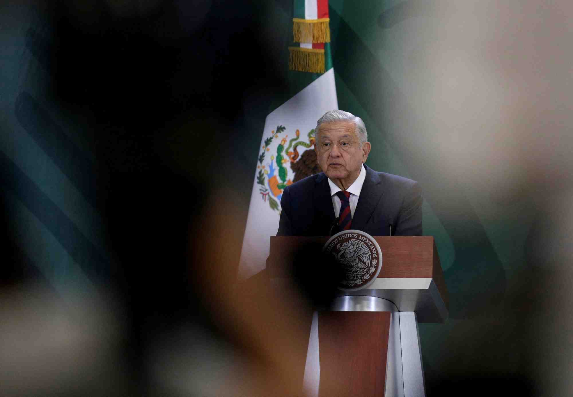 Les etats-unis excluent cuba et venezuela du sommet des ameriques, le mexique irrite
