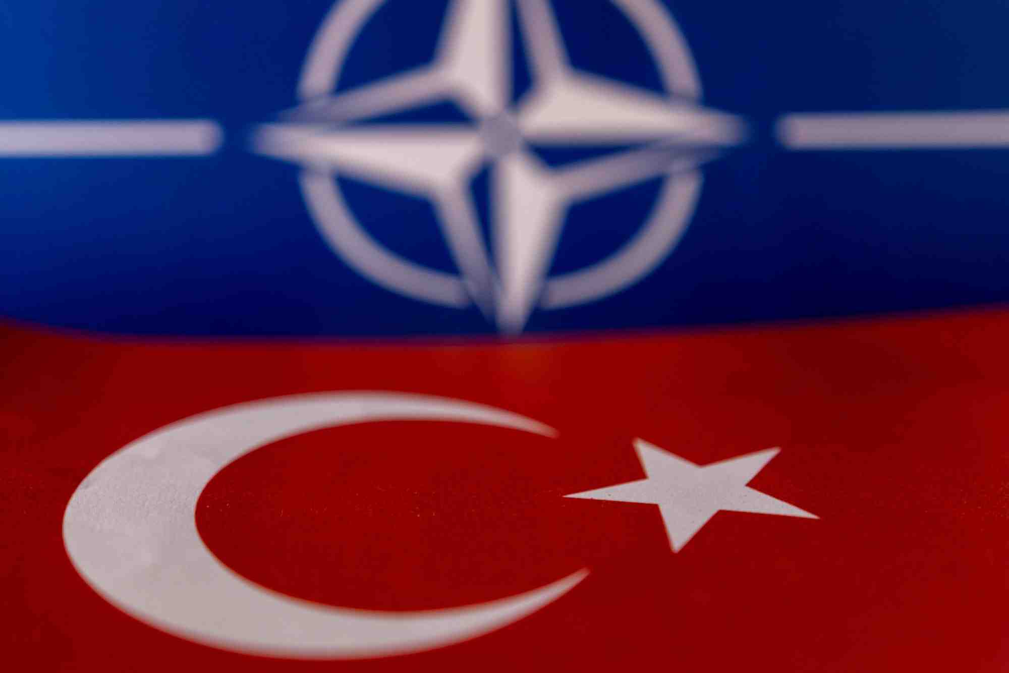 L'otan veut convaincre la turquie d'accepter suede et finlande