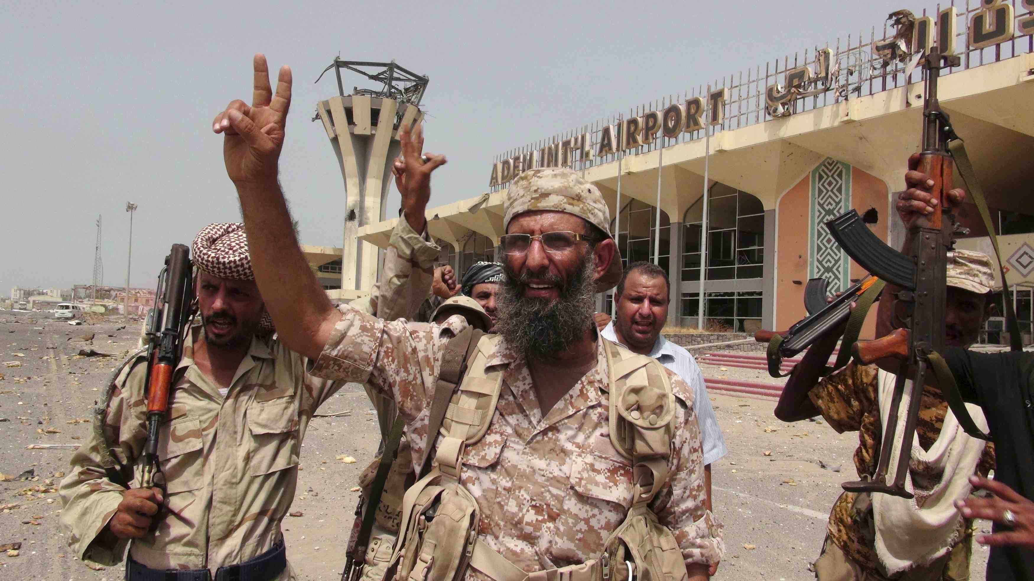 Les anti-houthis preparent une offensive pour reprendre aden