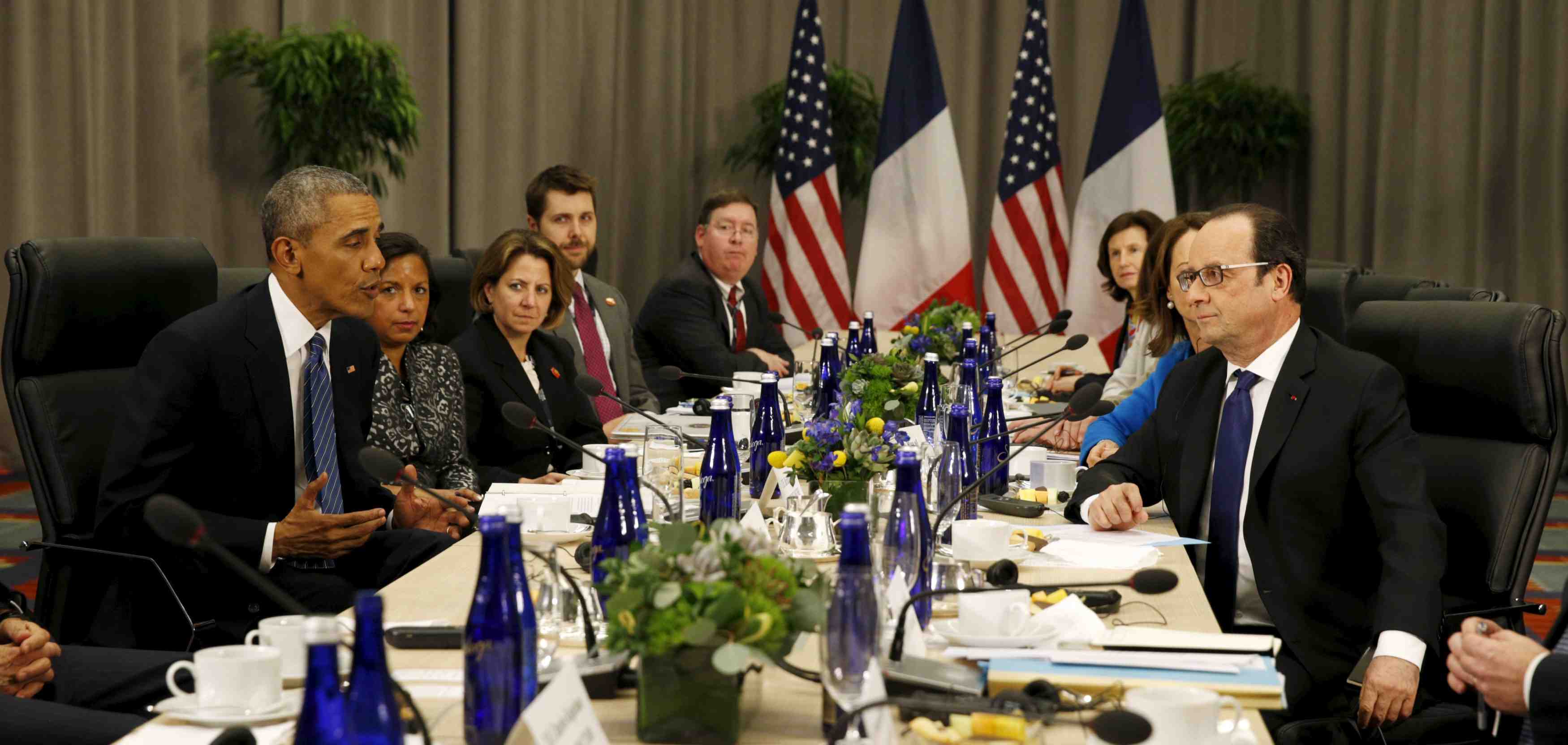 A washington, francois hollande et barack obama discutent de la lutte contre le terrorisme