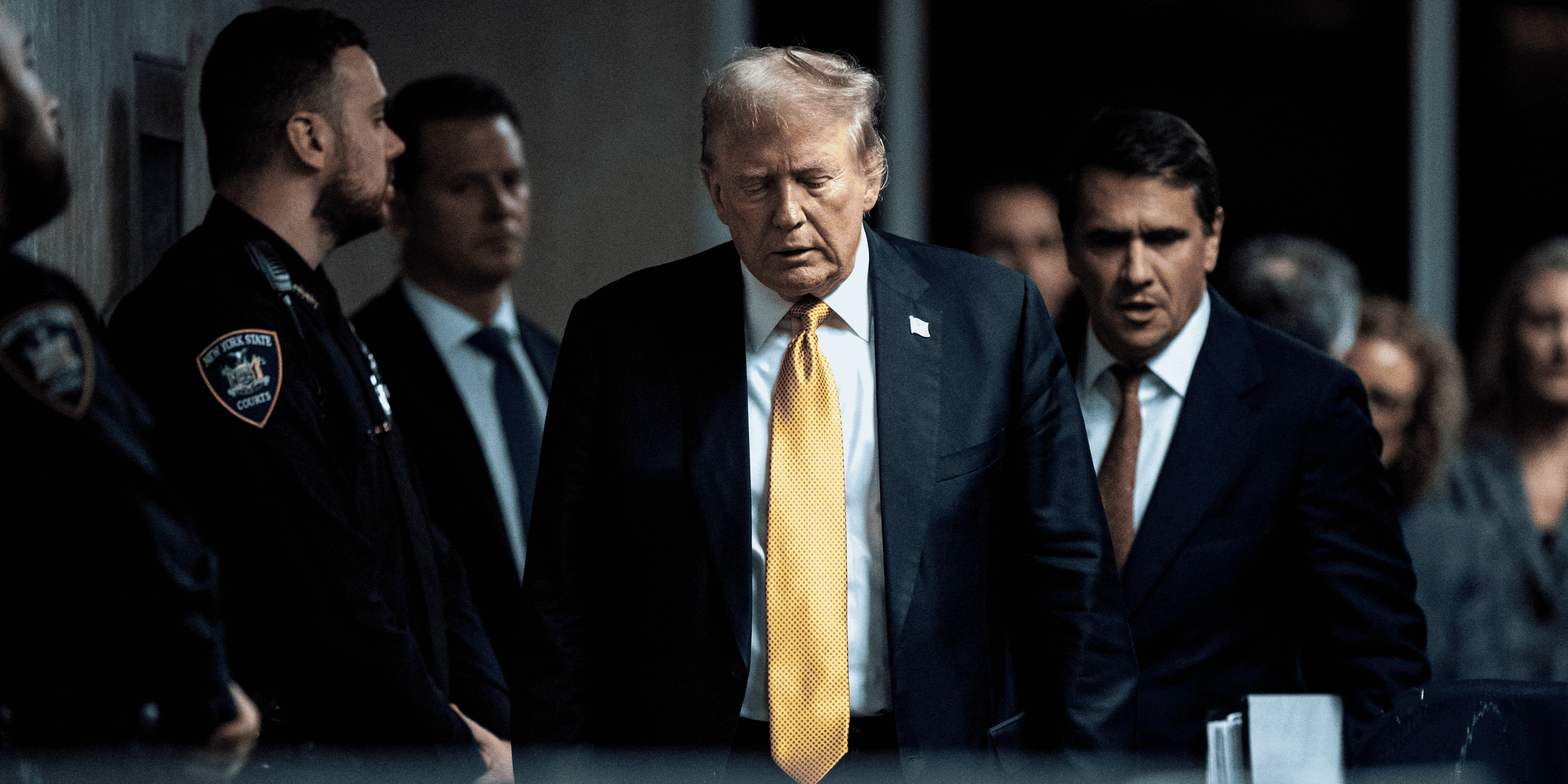 Le proces penal de l'ancien president americain trump pour falsification de dossiers commerciaux se poursuit a new york