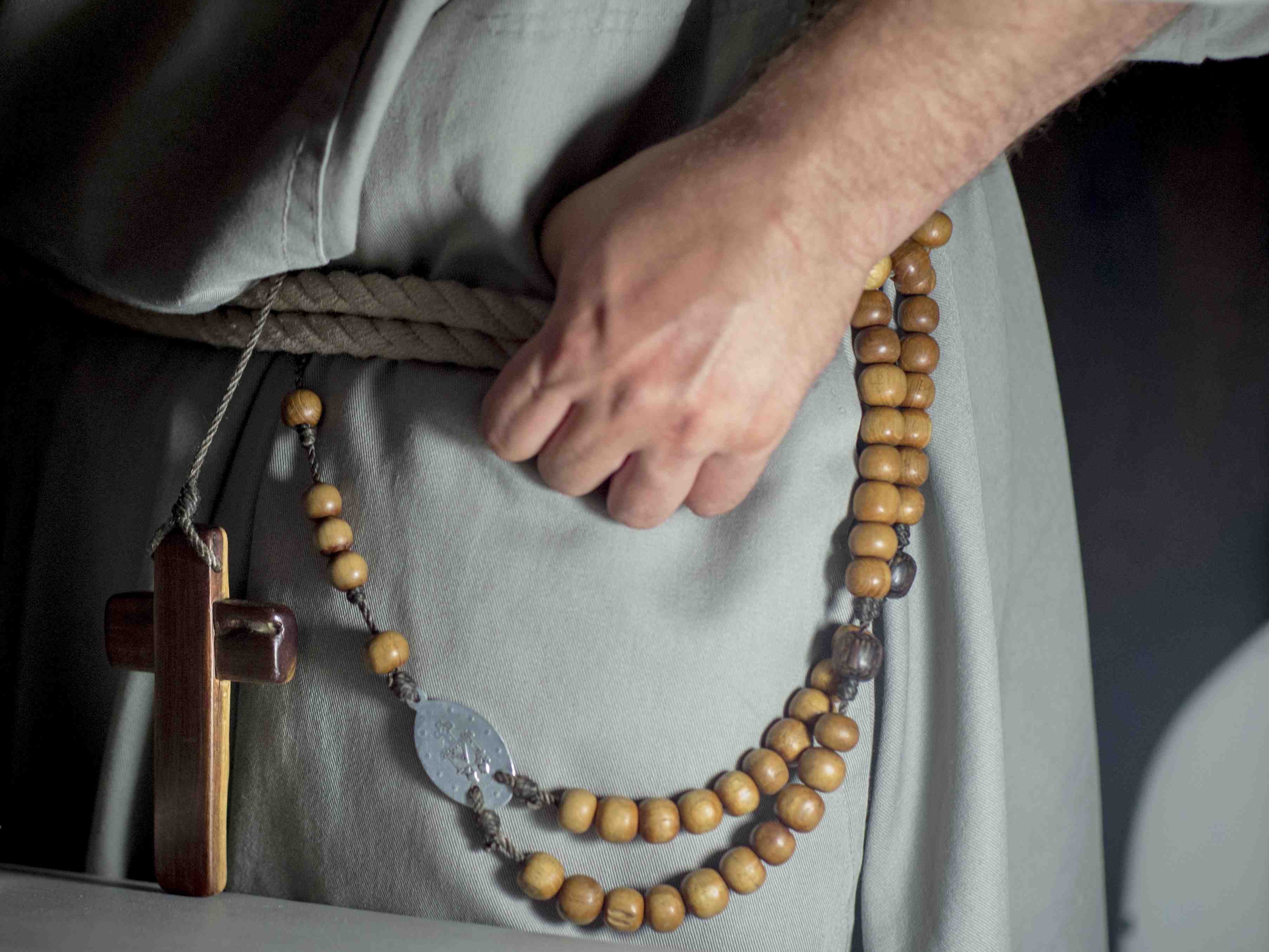 Usa/pedophilie: tous les dioceses de new york cites a comparaitre