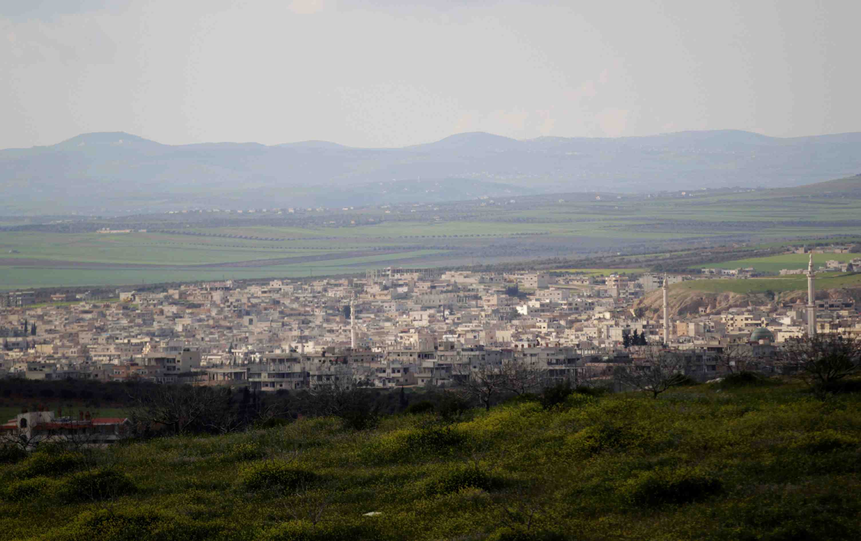 L'armee syrienne ouvre un couloir d'evacuation des civils dans le nord-ouest