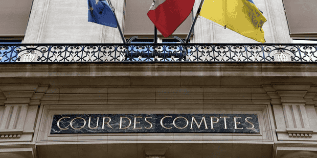 La Cour des comptes souligne que ce plan était surtout une réponse conjoncturelle à des faiblesses structurelles et anciennes de
l’industrie française.