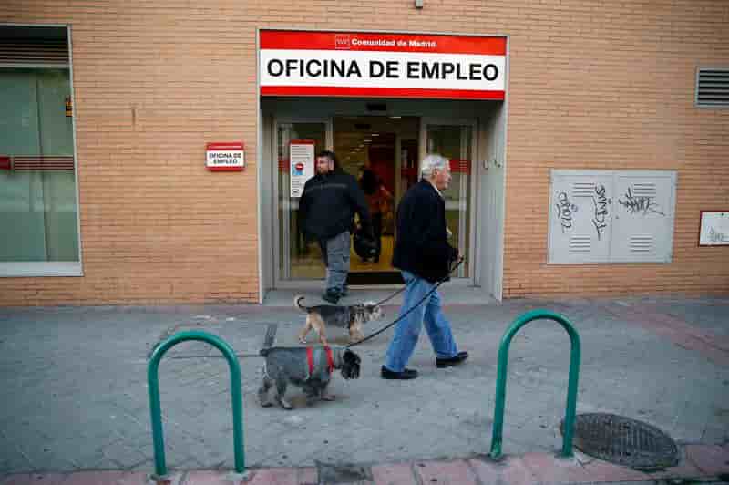 Le taux de chômage en Espagne au plus bas en trois ans, à 23,7%