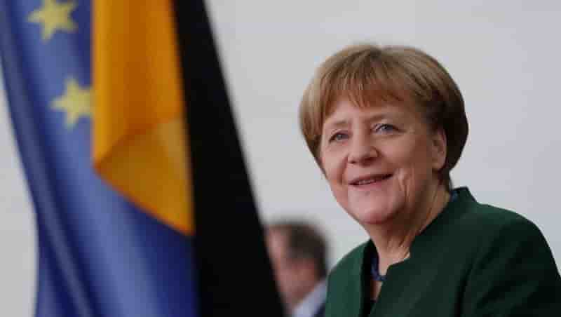 Depenses militaires: respecter l'objectif de l'otan, dit merkel