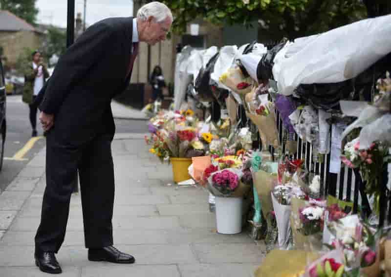 Un juge a la retraite dirigera l'enquete sur la tour grenfell