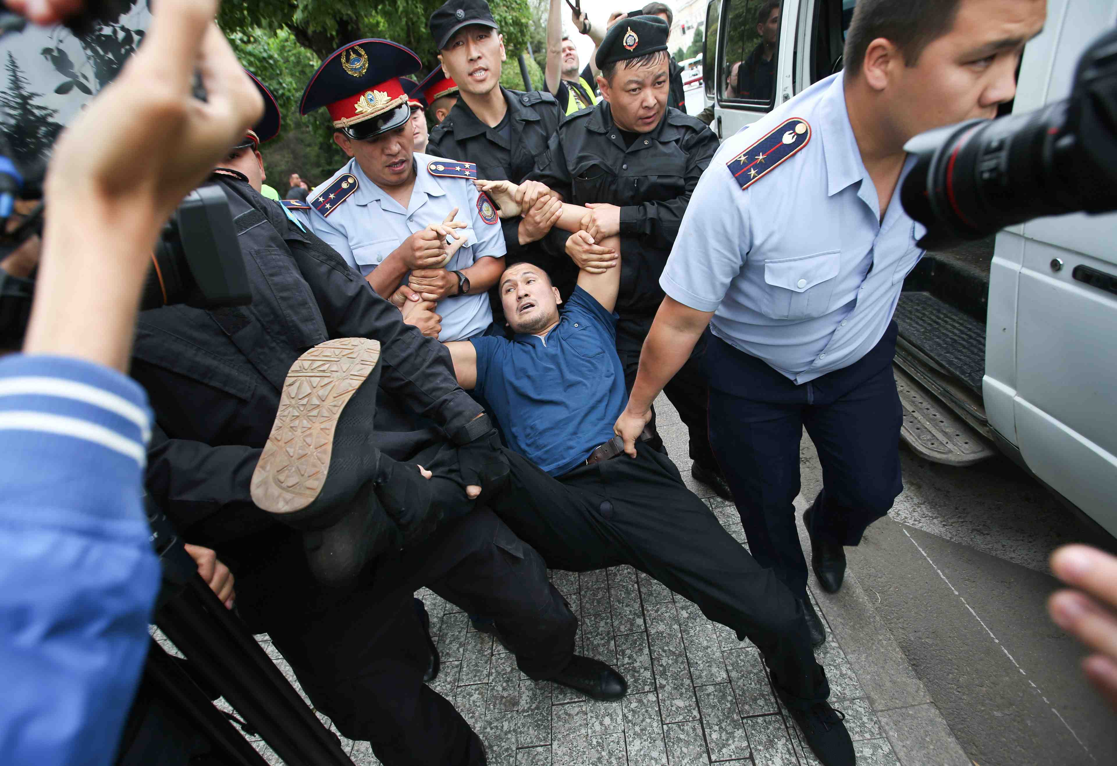 Poursuite du mouvement de contestation au kazakhstan