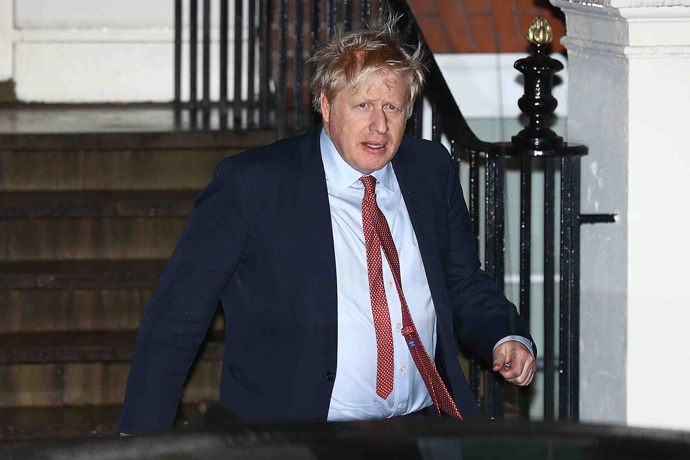 Les conservateurs britanniques vers une nette victoire, selon un sondage de sortie des urnes