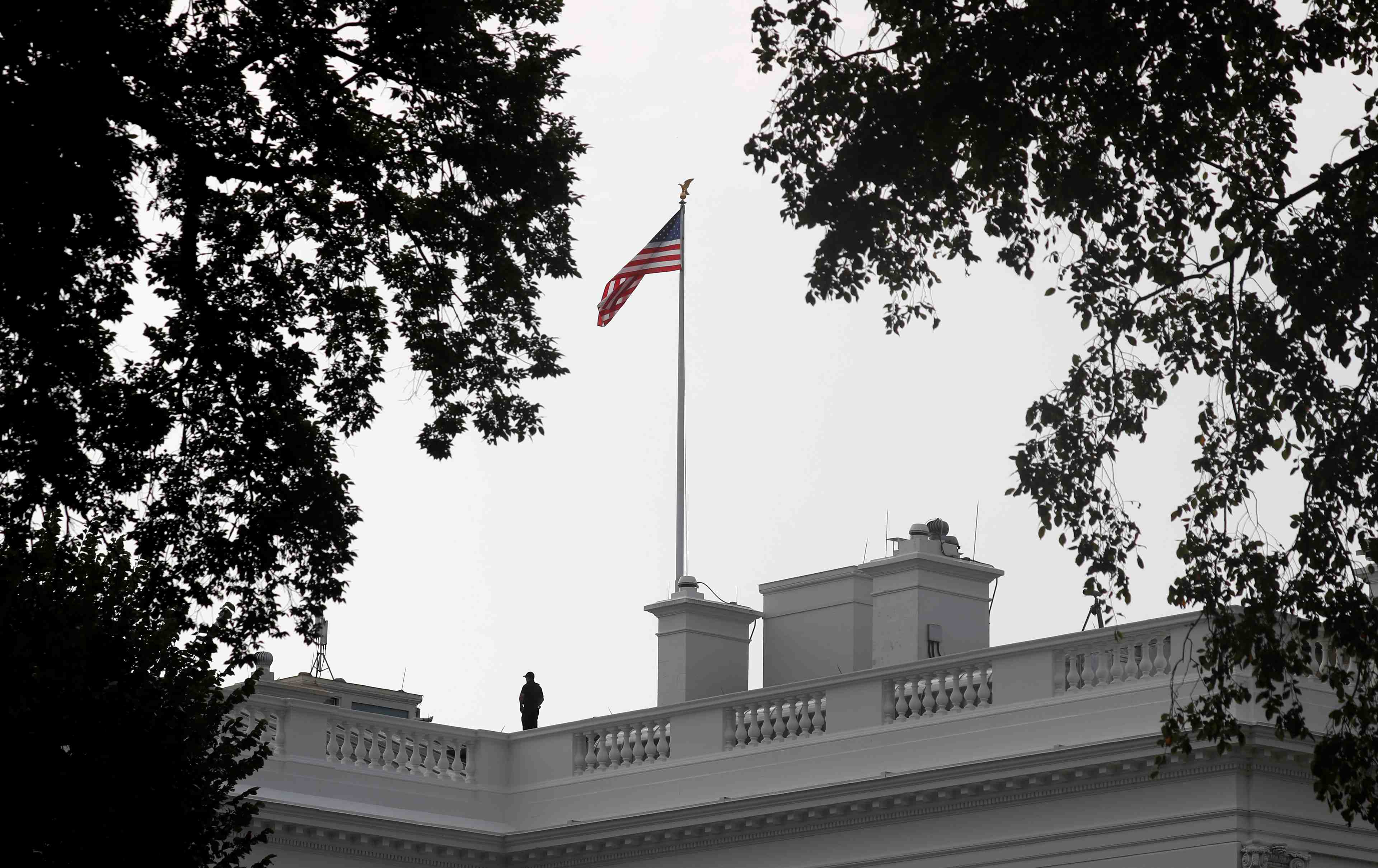 Usa: la croissance du deuxieme trimestre relevee a 4,2%, plus que prevu