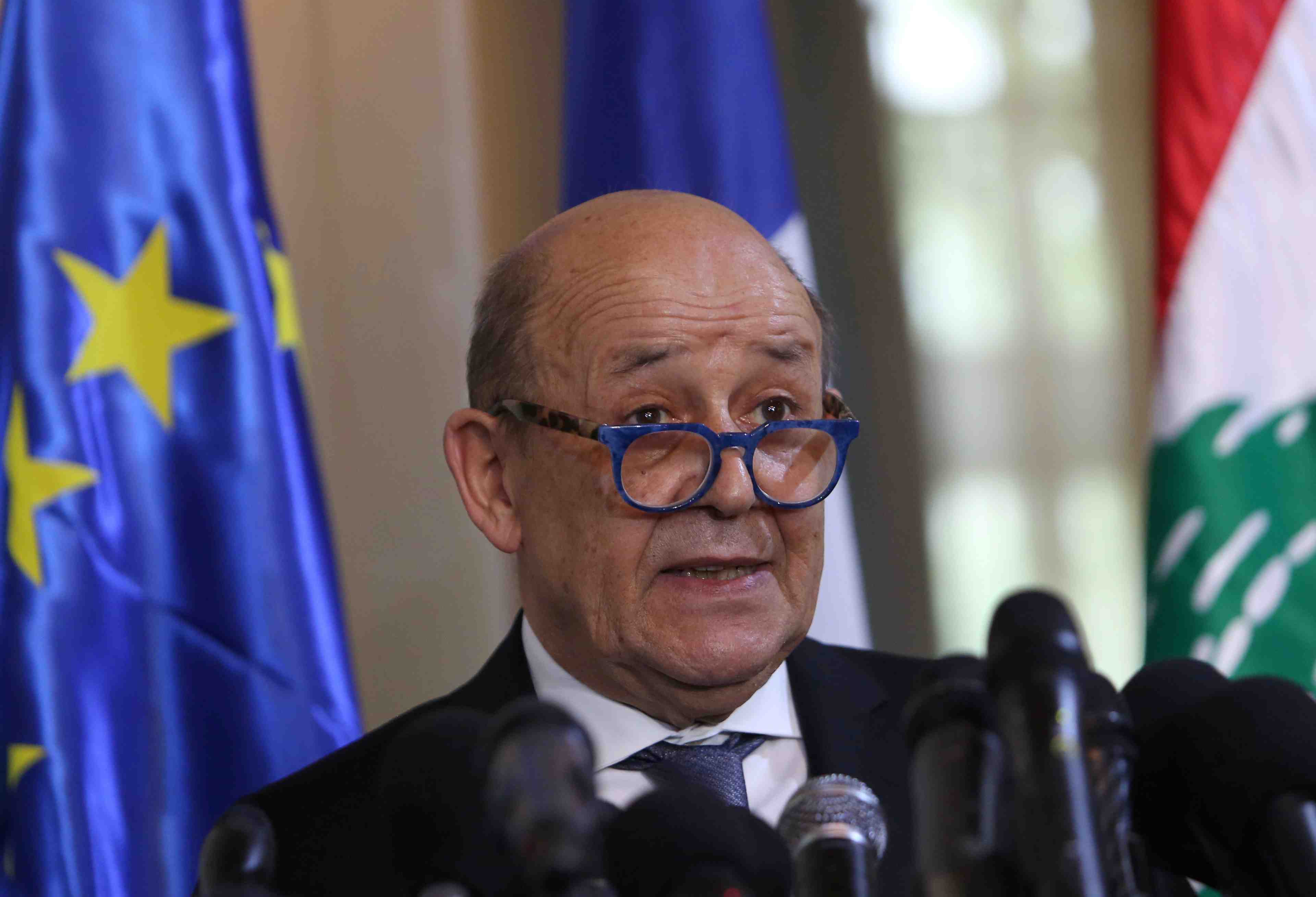 Sans nouveau gouvernement, le liban risque de disparaitre, dit le drian