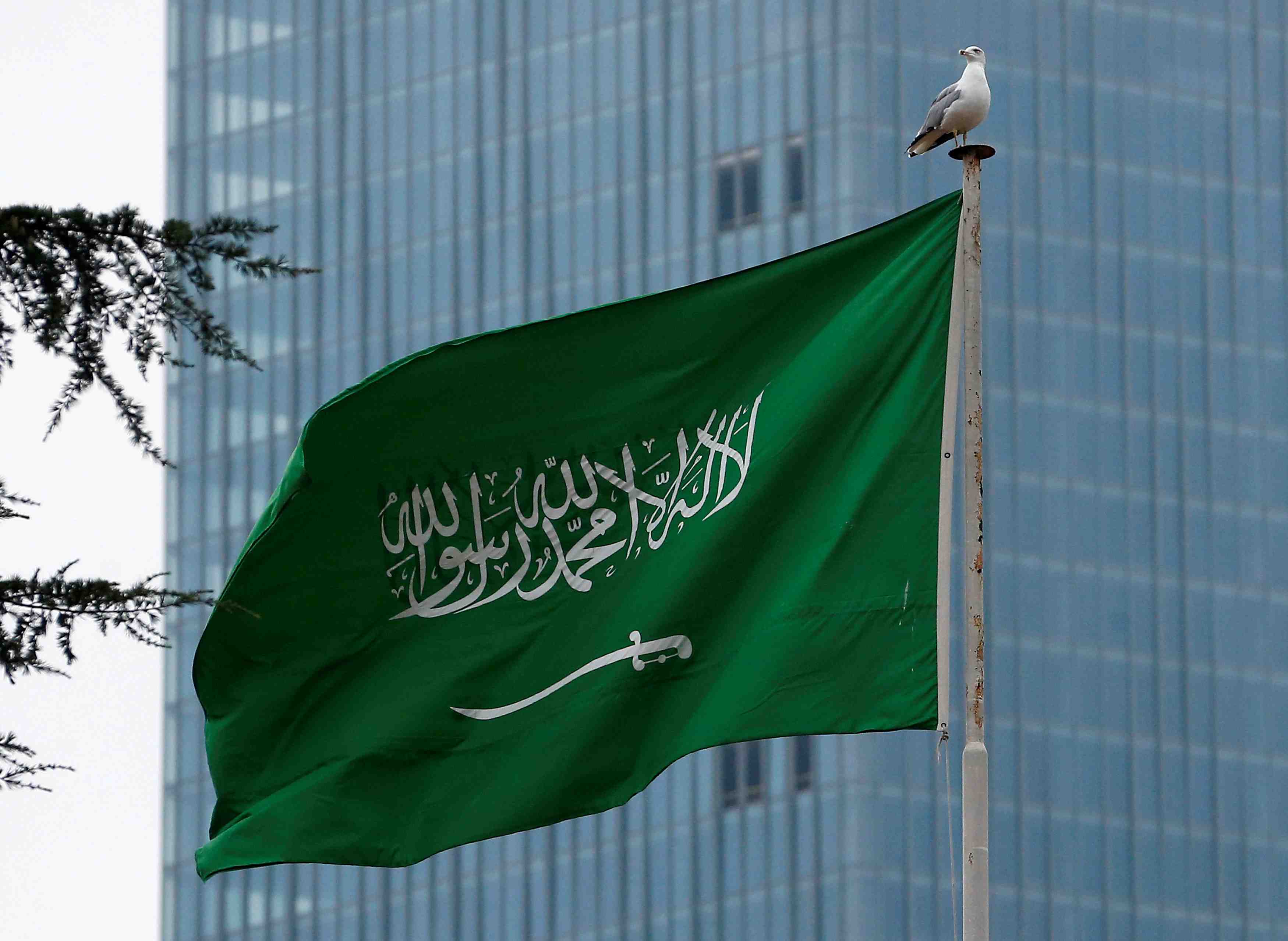 Arabie saoudite: dix blesses apres une attaque de drone
