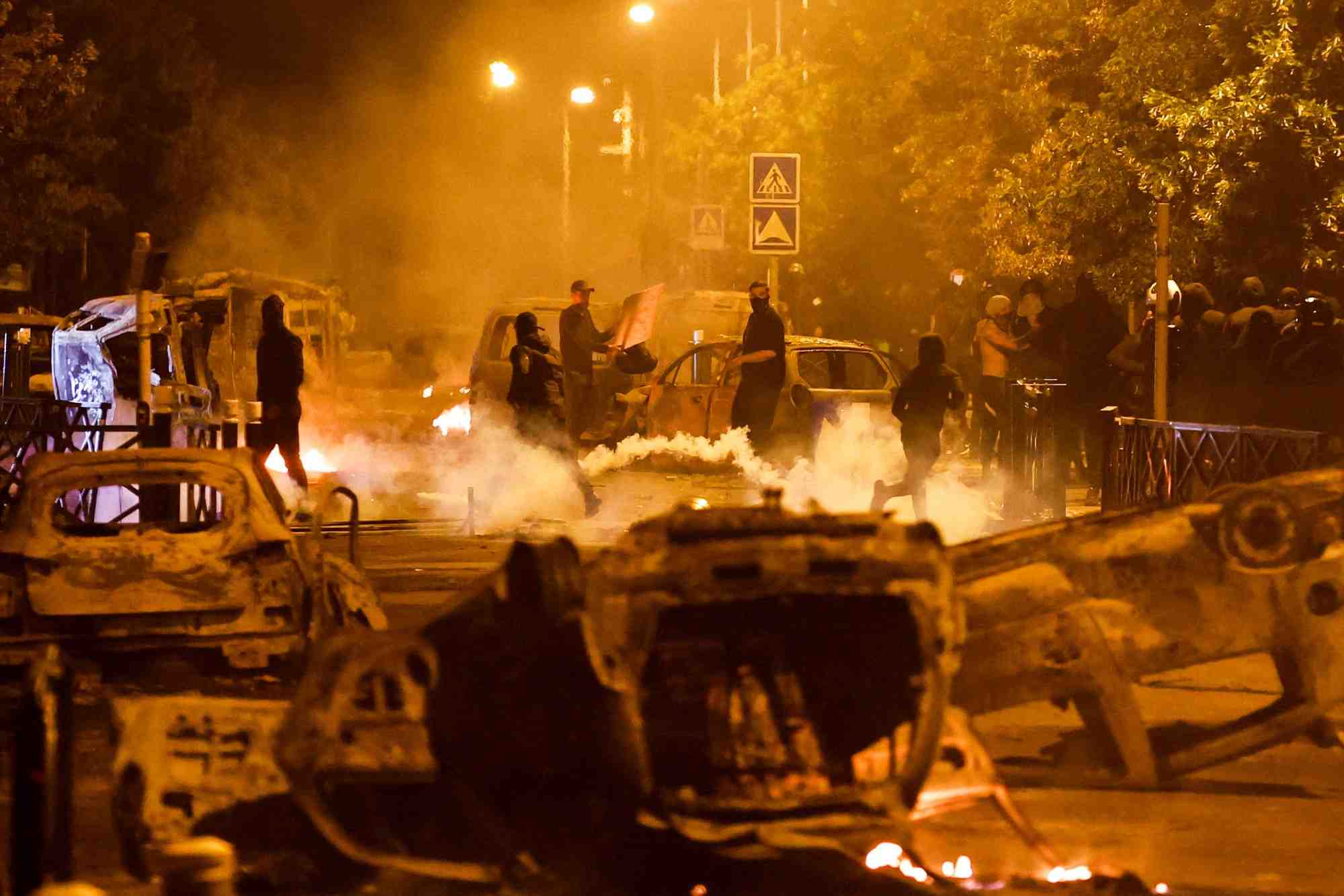 Affrontements entre la police et des jeunes