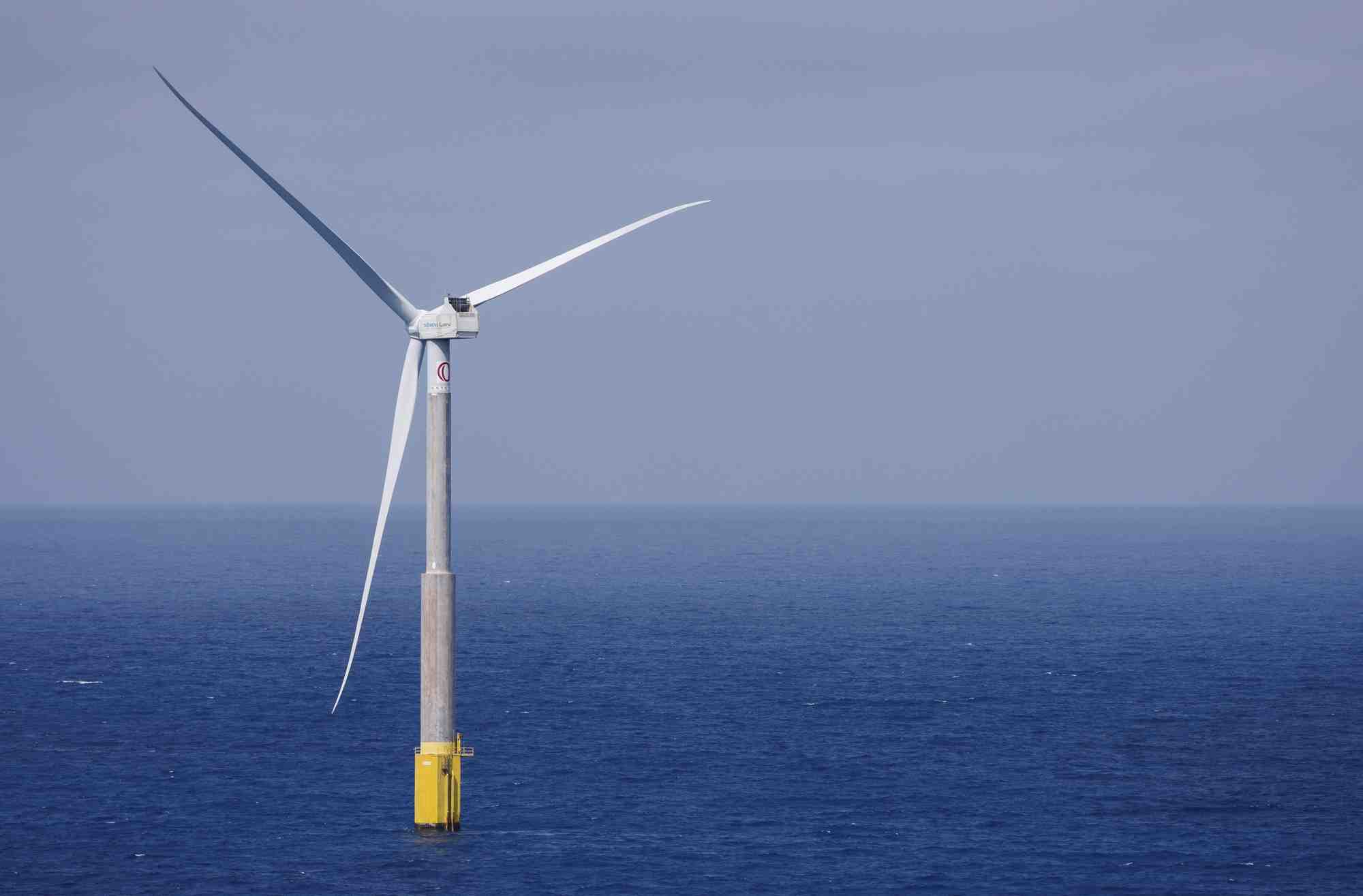 La montée des taux et la réglementation ont porté un rude coup au modèle économique du secteur de l'énergie renouvelable, notamment l'éolien.